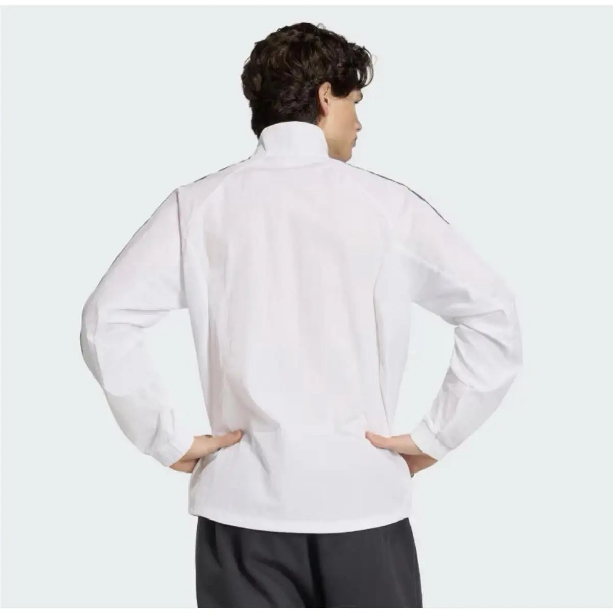 Adidas clothing - DE898 - DE898 - White 0