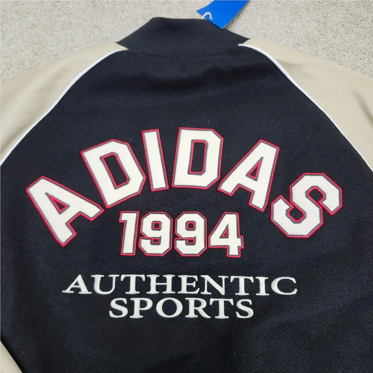 Adidas clothing - Black 11
