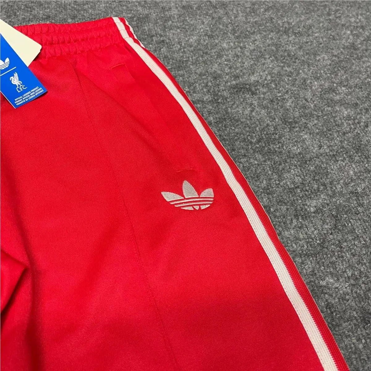 Adidas clothing - Red 10