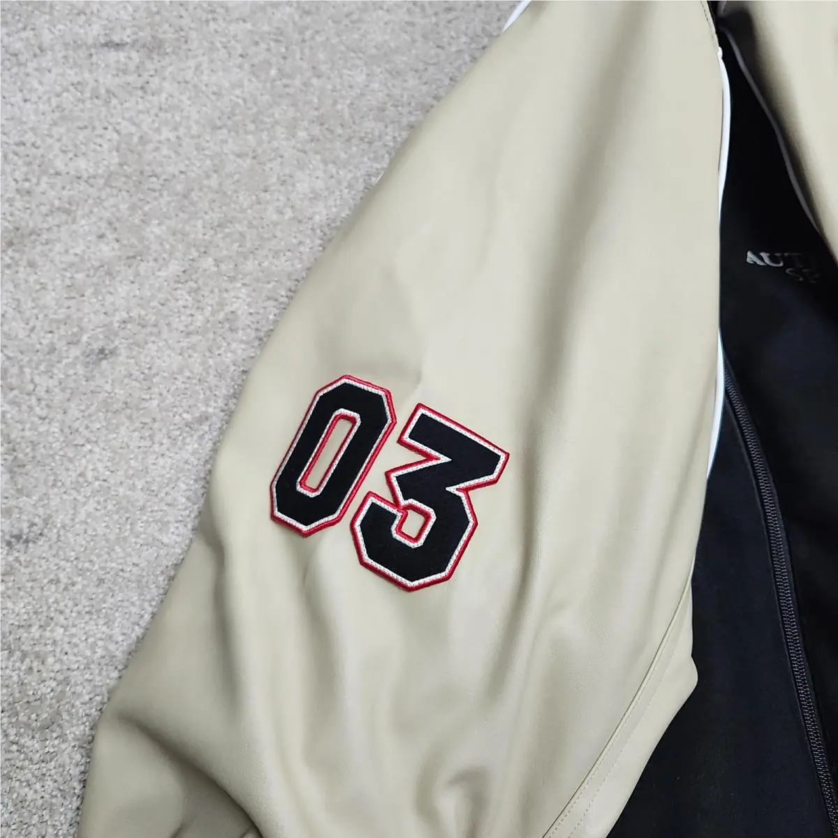 Adidas clothing - Black 7