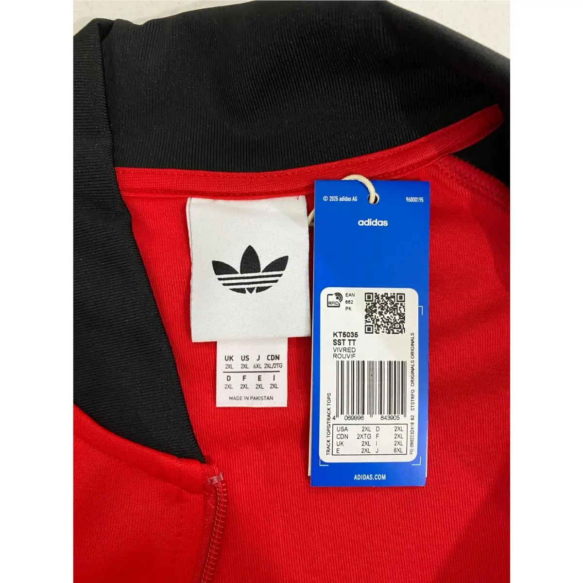 Adidas clothing - Vivid Red Black 2