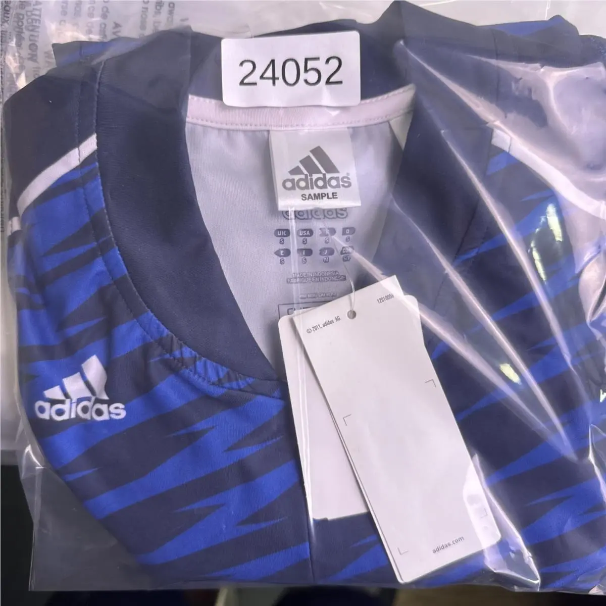 Adidas clothing - Black 9
