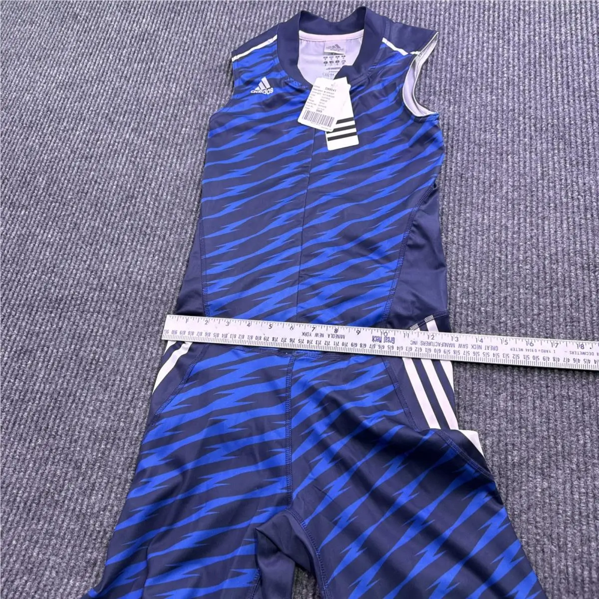 Adidas clothing - Black 5
