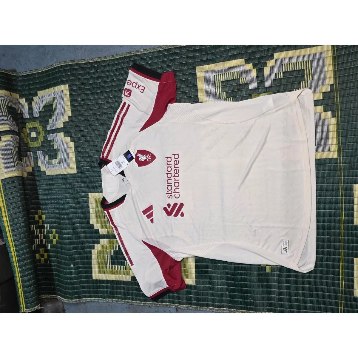 Adidas clothing - White 1