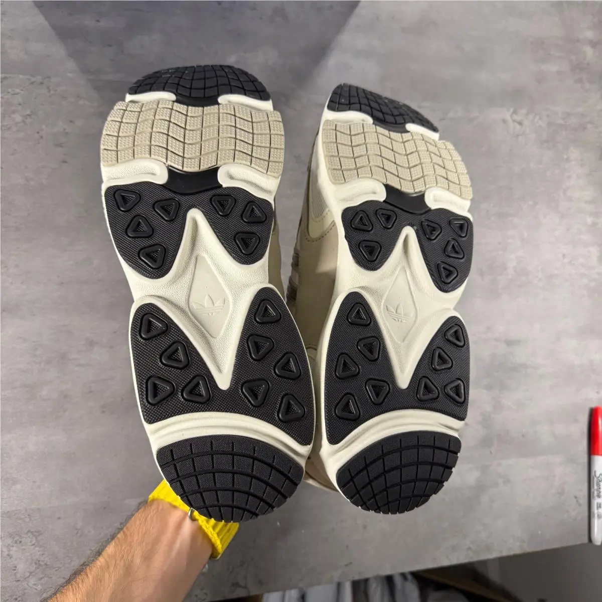 Adidas shoes - Ozmillen - Ozmillen - White 6