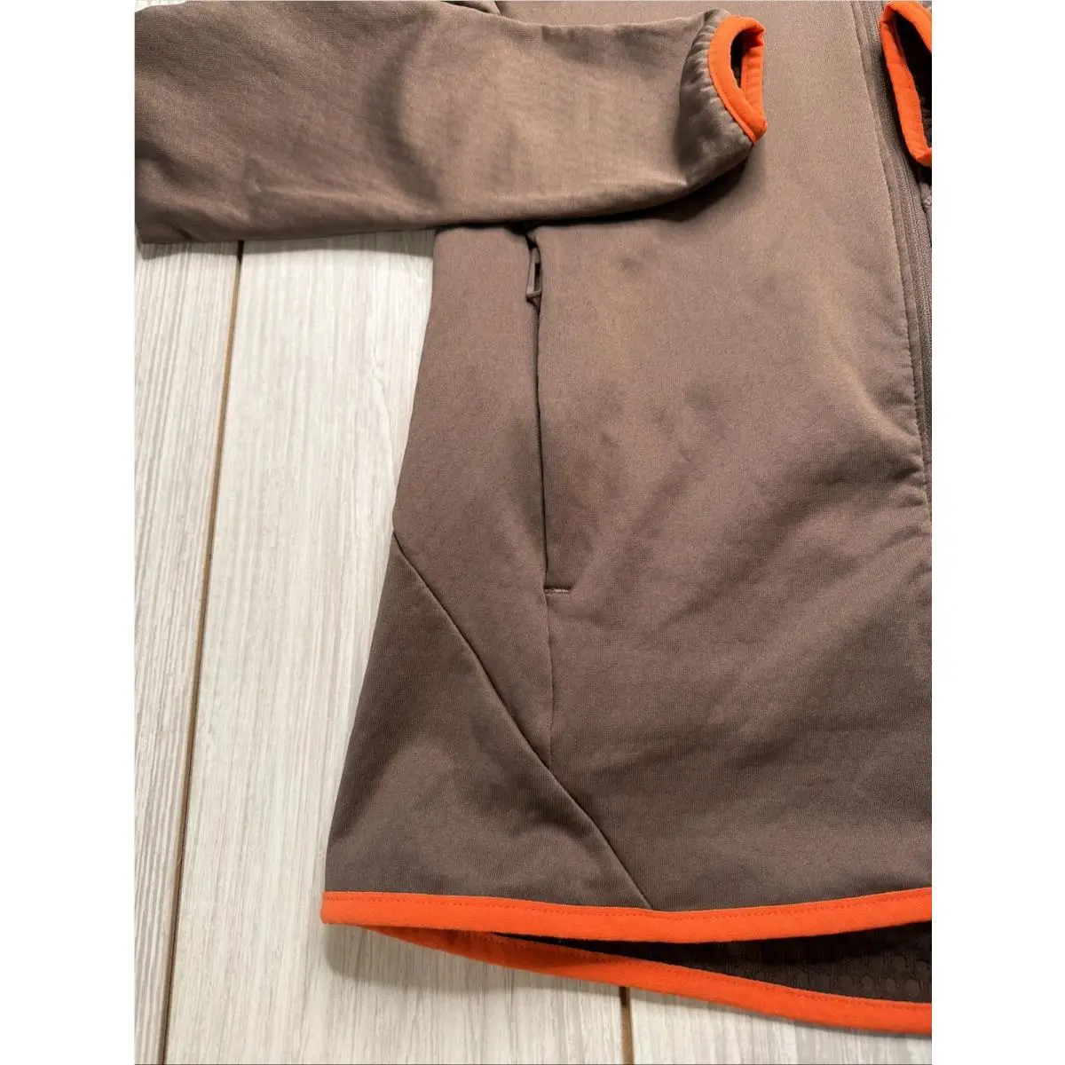 Adidas clothing - Brown 1