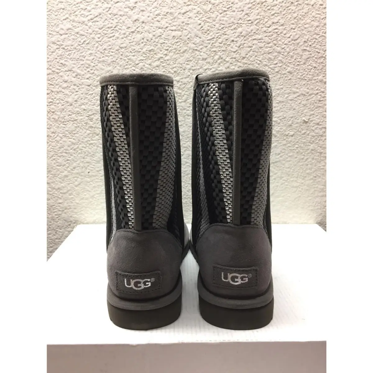 UGG shoes - UGG CLASSIC SHORT - CLASSIC SHORT - CHARCOAL 2