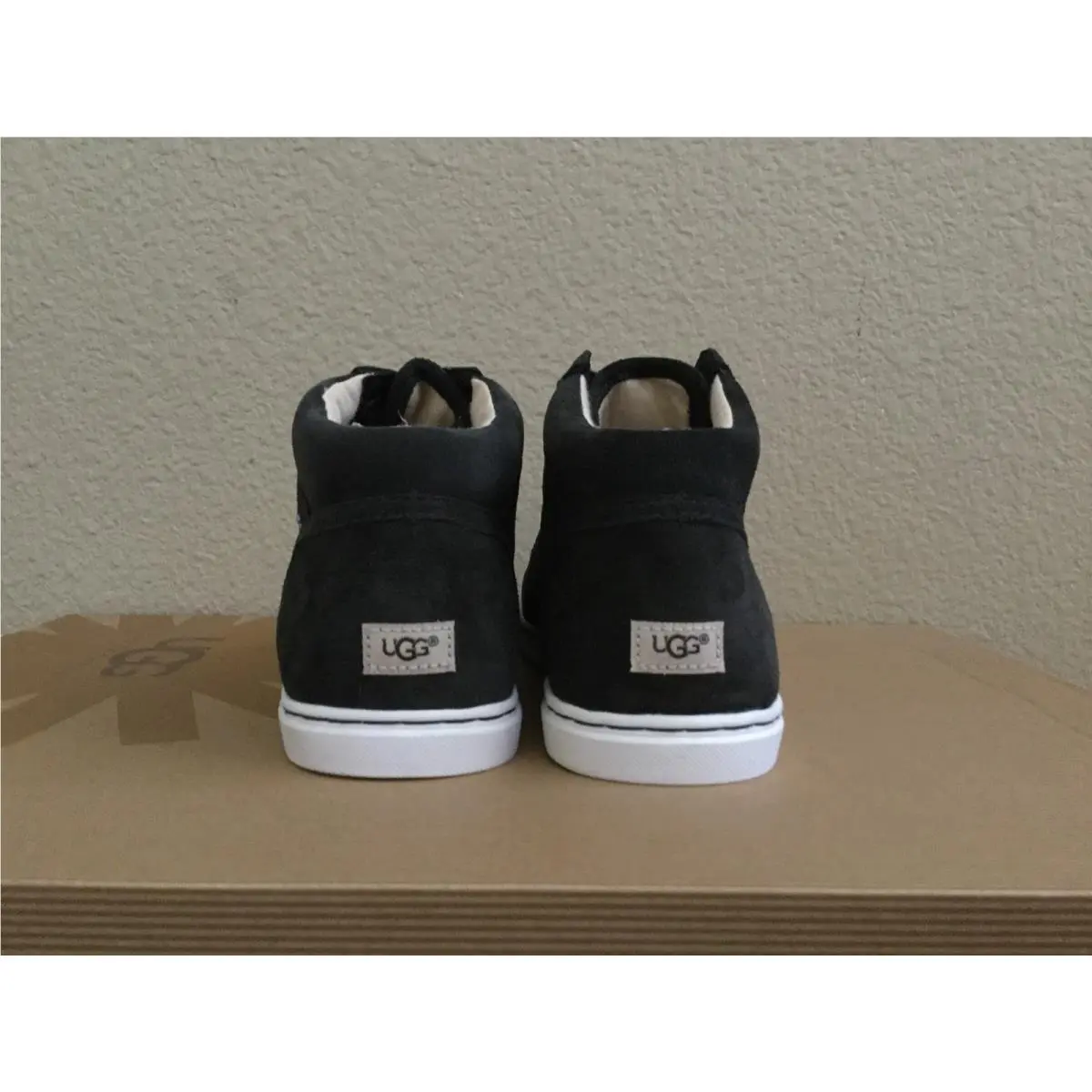 UGG shoes - ASPHALT / BLACK 2