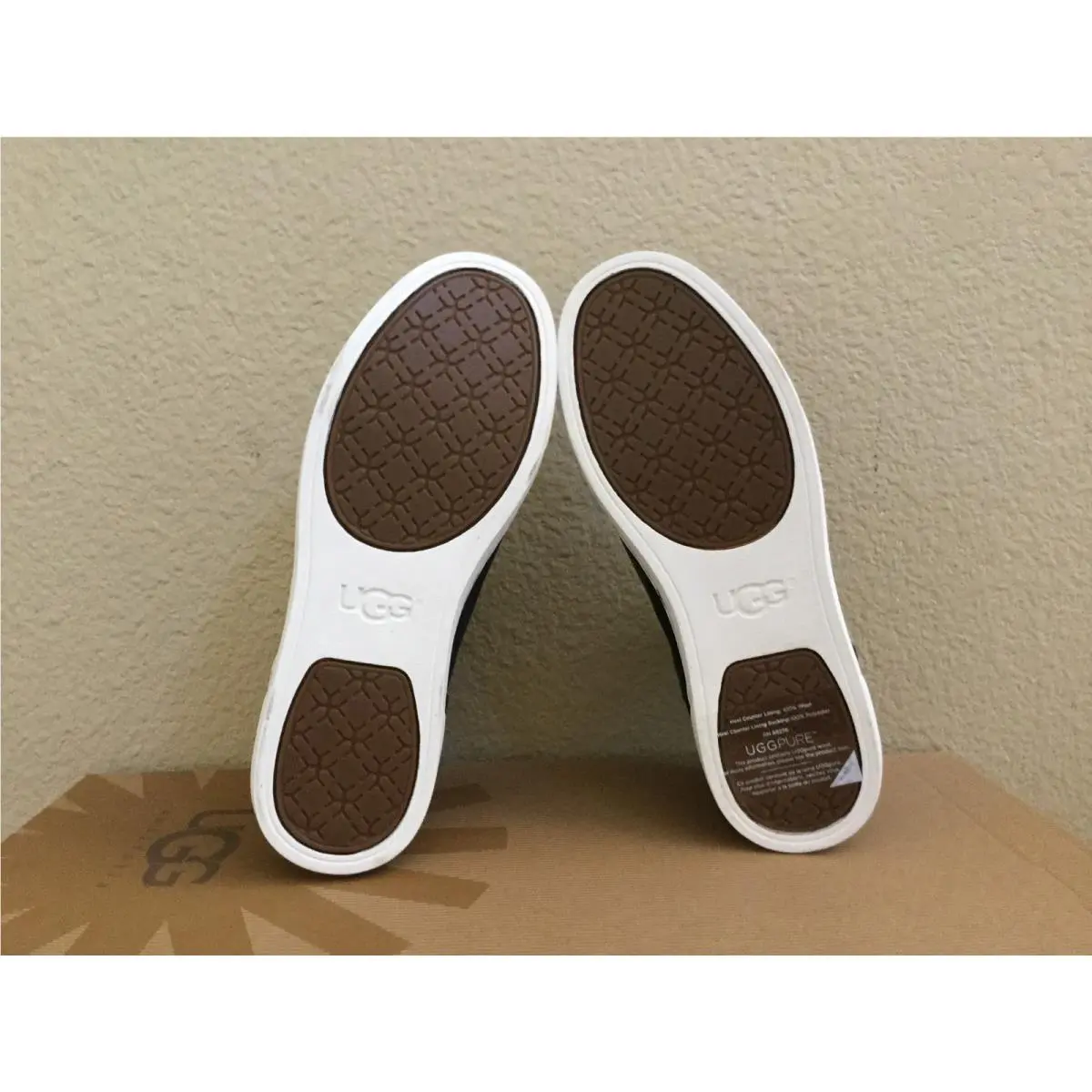 UGG shoes - ASPHALT / BLACK 3