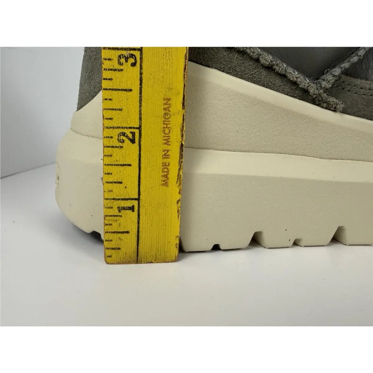 UGG shoes - UGG Heritage - Heritage - moss green 17
