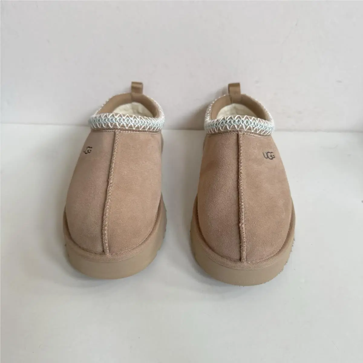 UGG shoes - UGG TAZZ - TAZZ - SAND 1