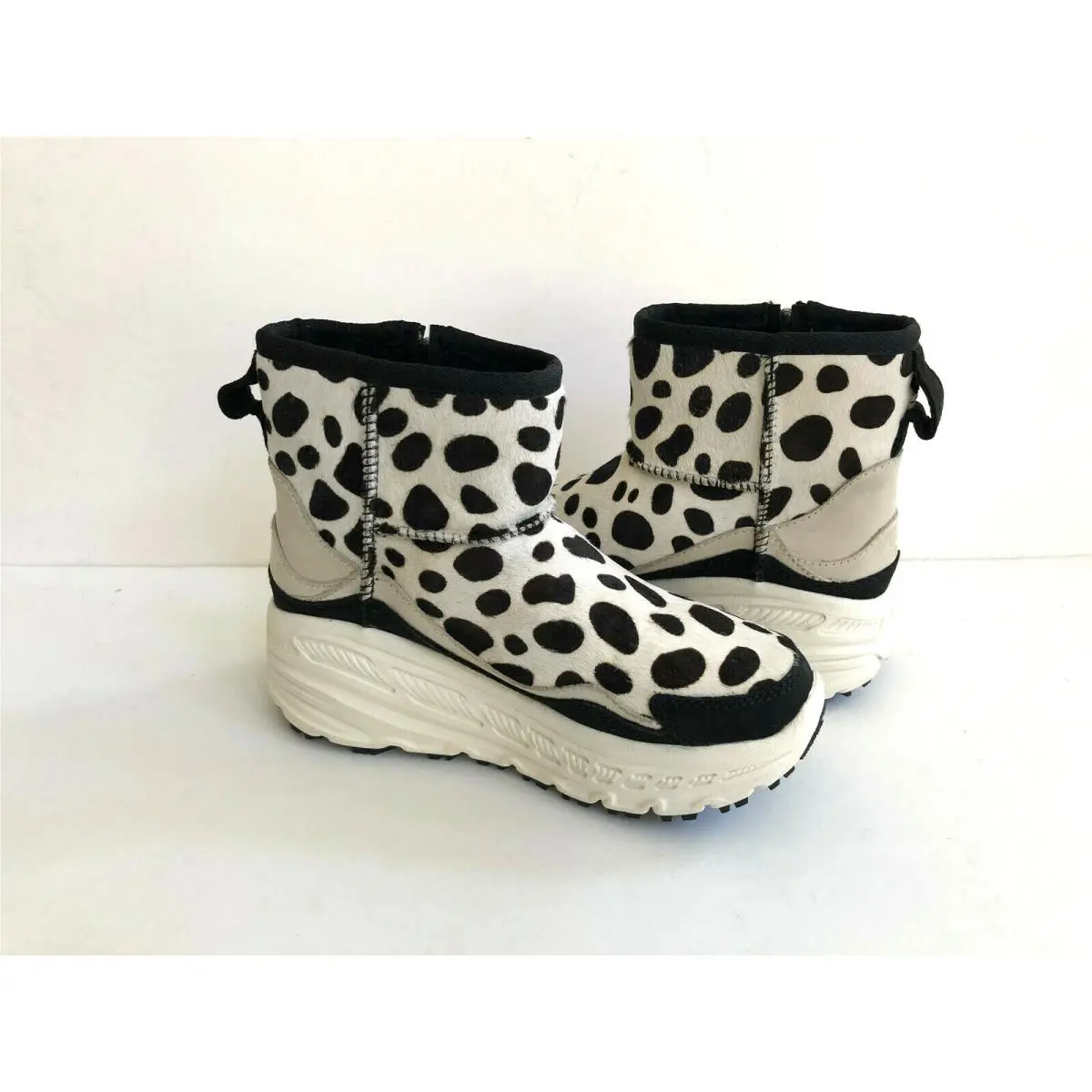 UGG shoes - UGG ALL GENDER CA805 - ALL GENDER - Black 0
