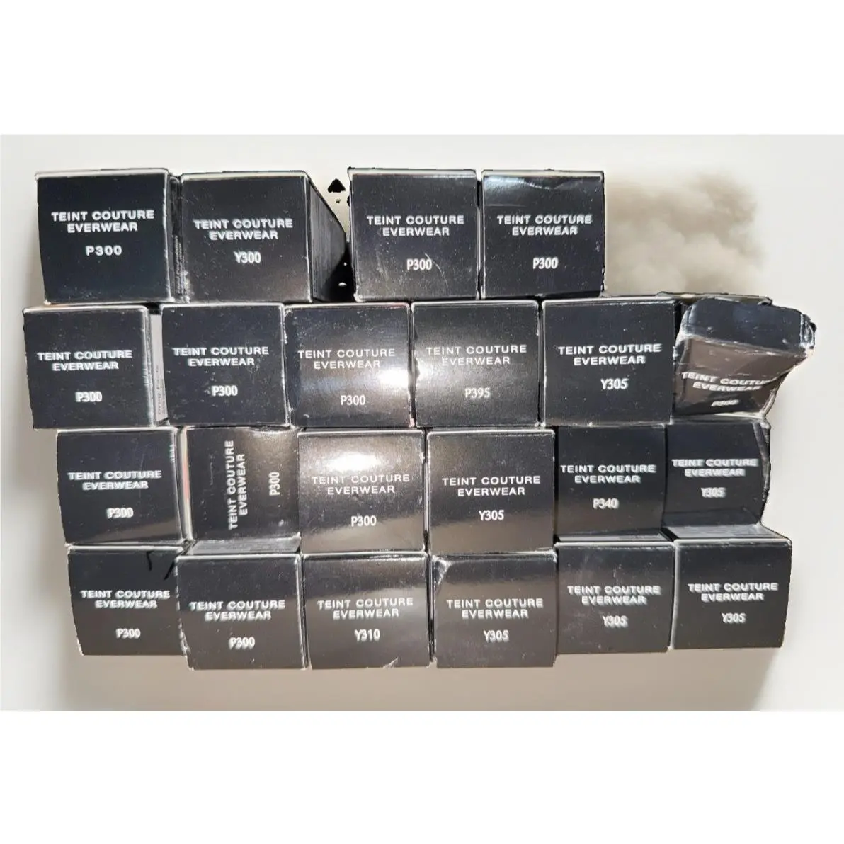 Lot X22  P300 Foundation Teint Couture Everwear 24h Satin Matte 5 Colors by Givenchy