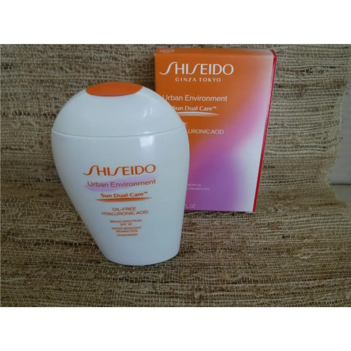 Urban Environment Oil-free Sunscreen Hyaluronic Acid SPF42 4.8oz by Shiseido