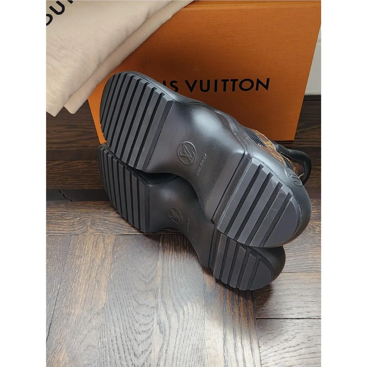 Louis Vuitton shoes - Louis Vuitton LV Archlight - Archlight - Black 2