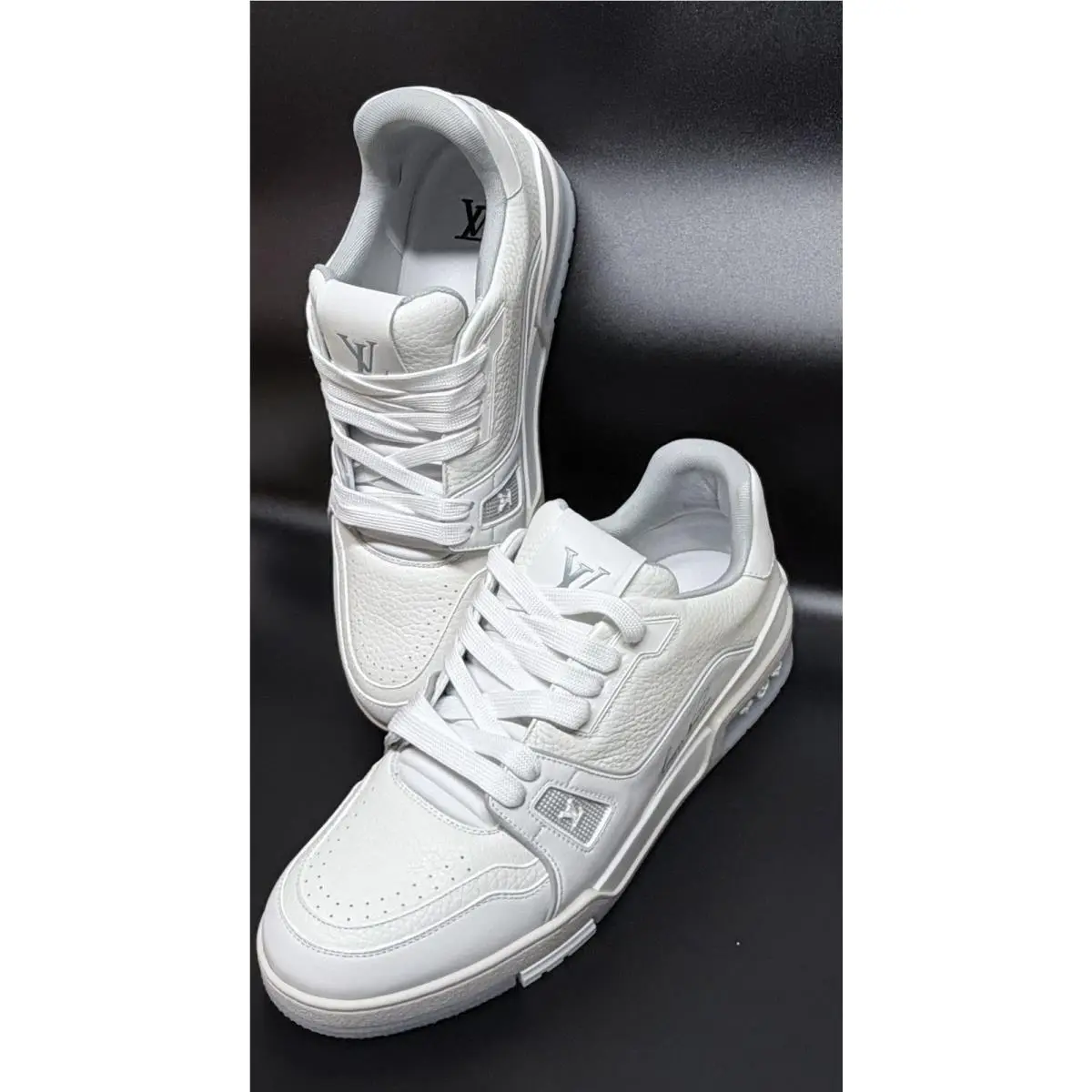 Louis Vuitton shoes - Louis Vuitton LV Trainer - Trainer - 1A8WAZ - White 0