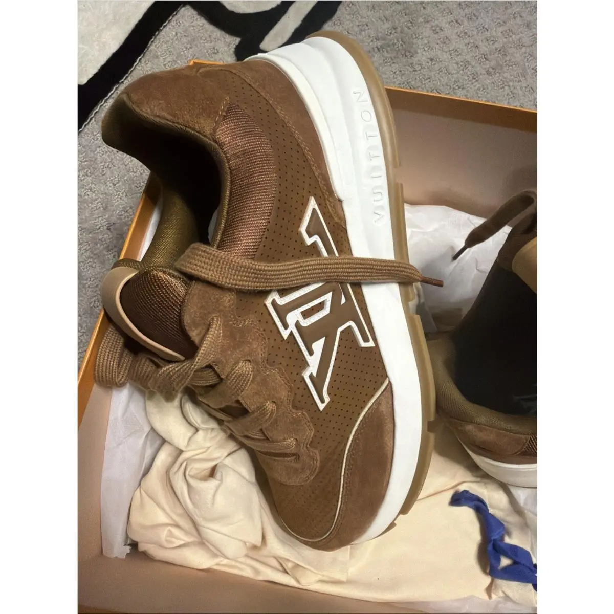 Louis Vuitton shoes - Louis Vuitton Monogram - Monogram - Brown 0