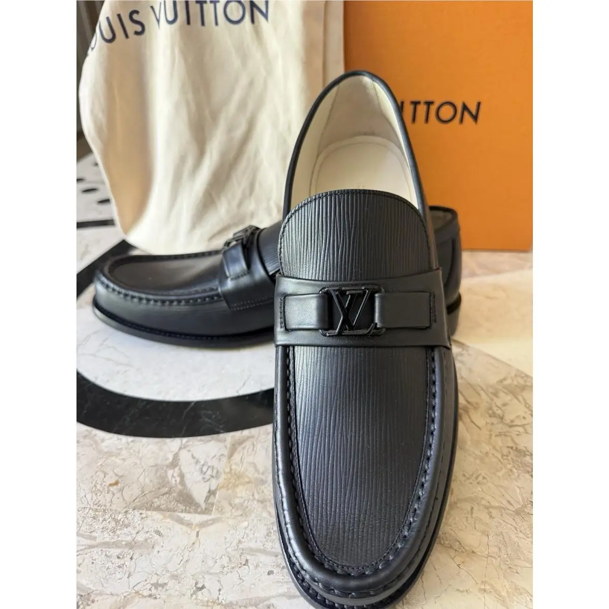 Louis Vuitton shoes - Black 16