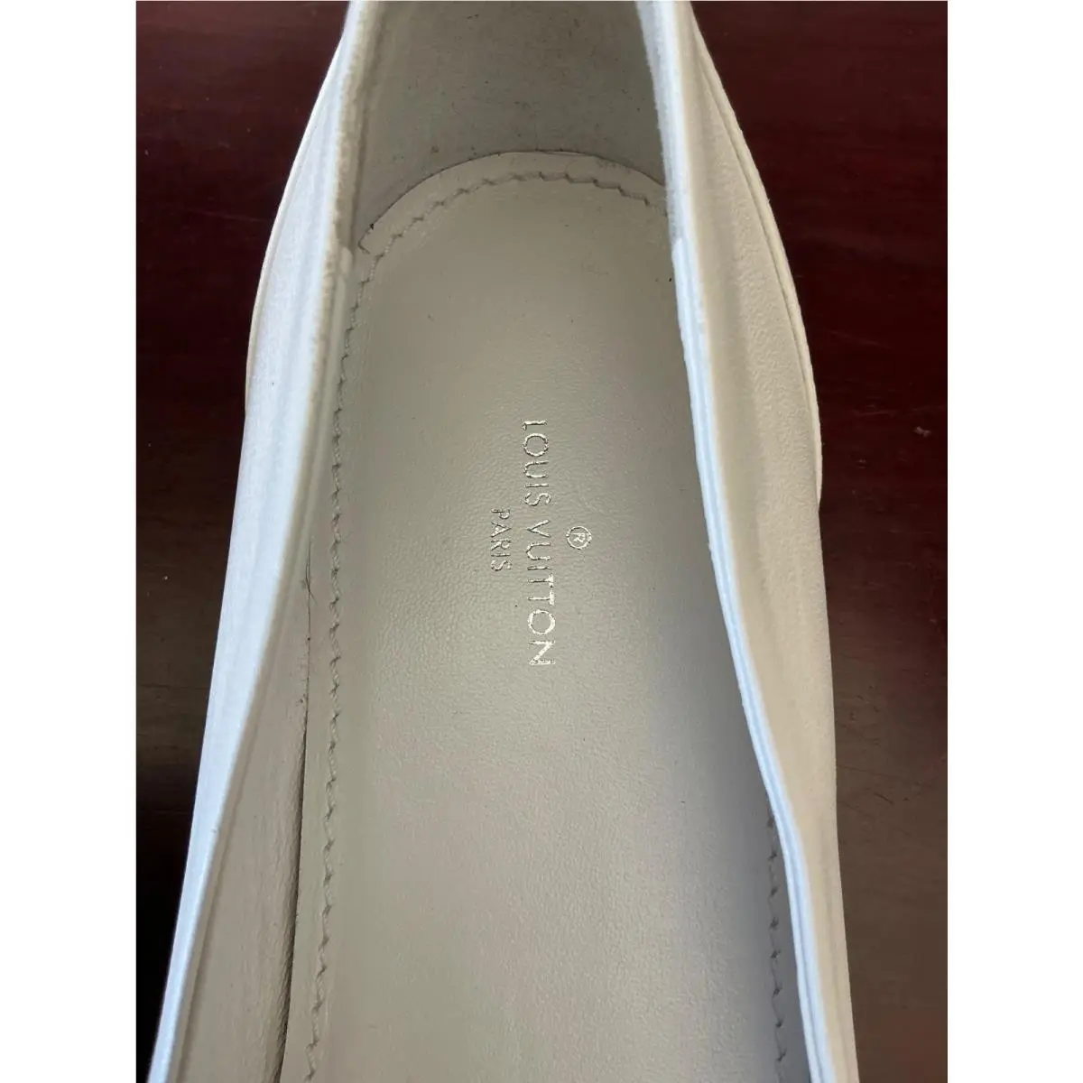 Louis Vuitton shoes - MD0220 Capucine Flat Ballerina - Capucine Flat Ballerina - White / Black 4