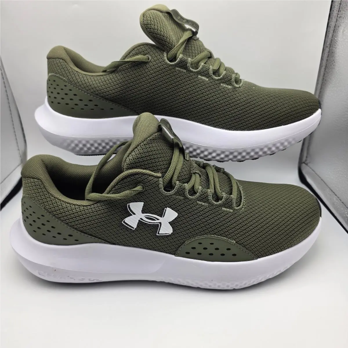 Under Armour shoes - Charged Surge 4 - Charged Surge - Green 2