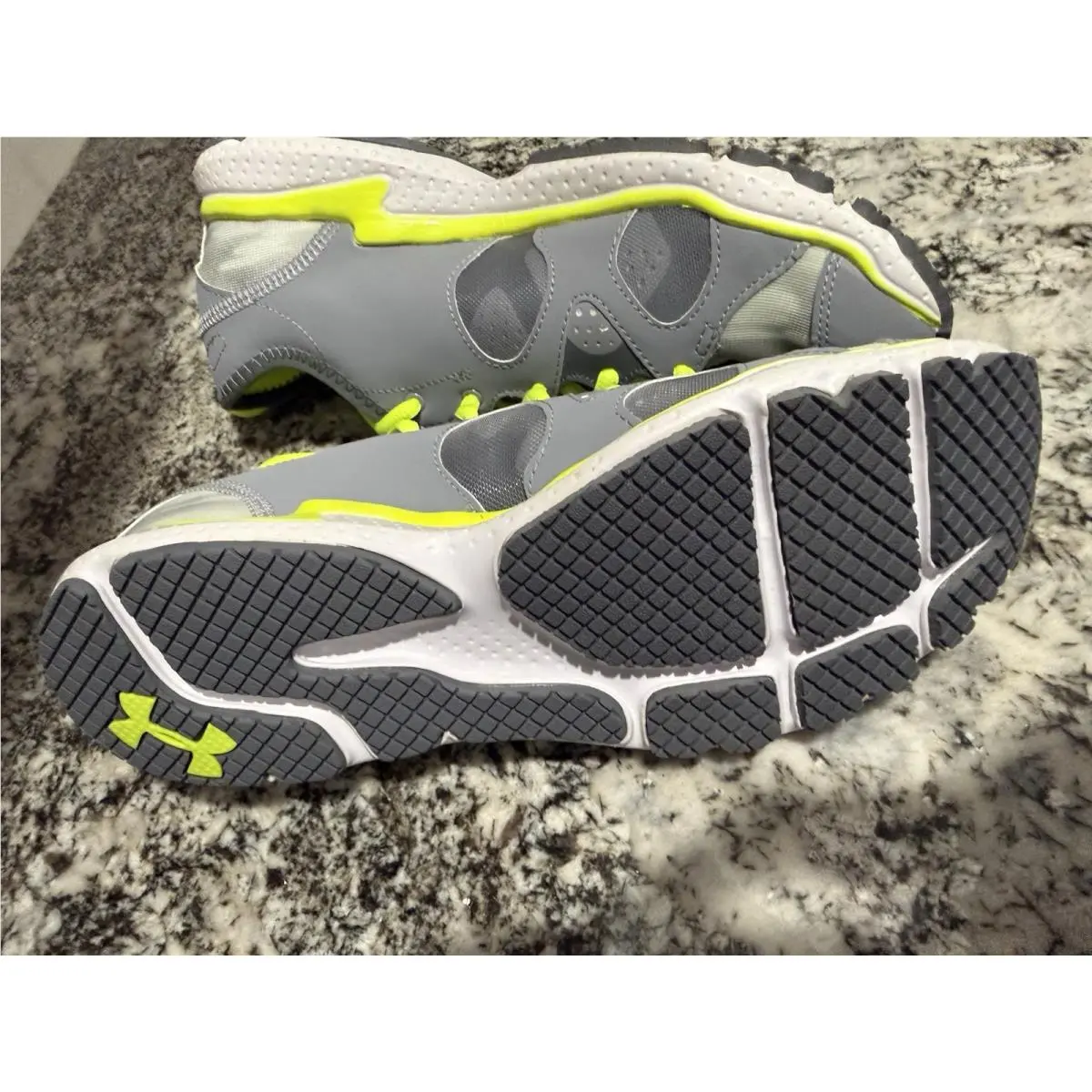 Under Armour shoes - Under Armour Micro G Neo Mantis Print - Neon Green/Gray (UPC: 0888284342968) 9