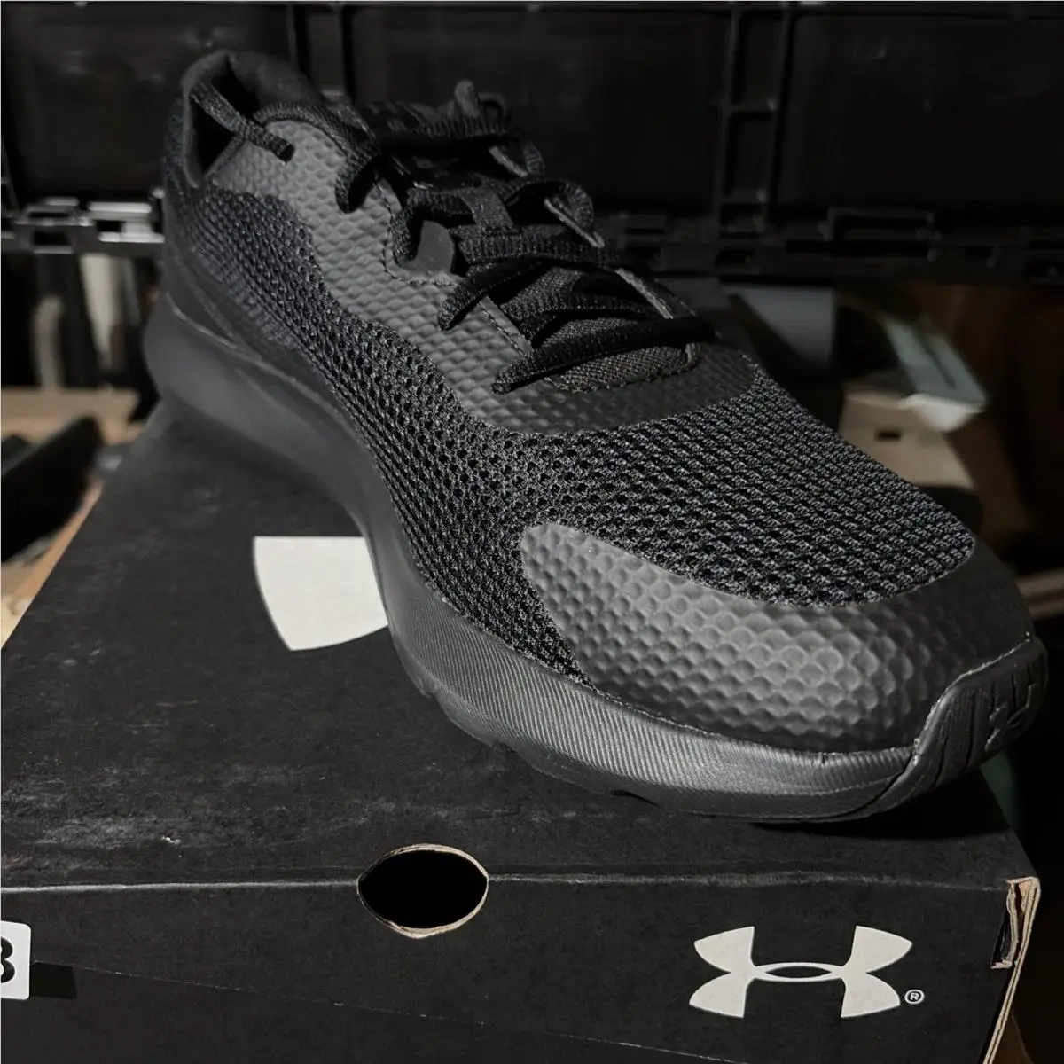 Under Armour shoes - UA Surge 3 - Surge - 3025596-001 - Black 1