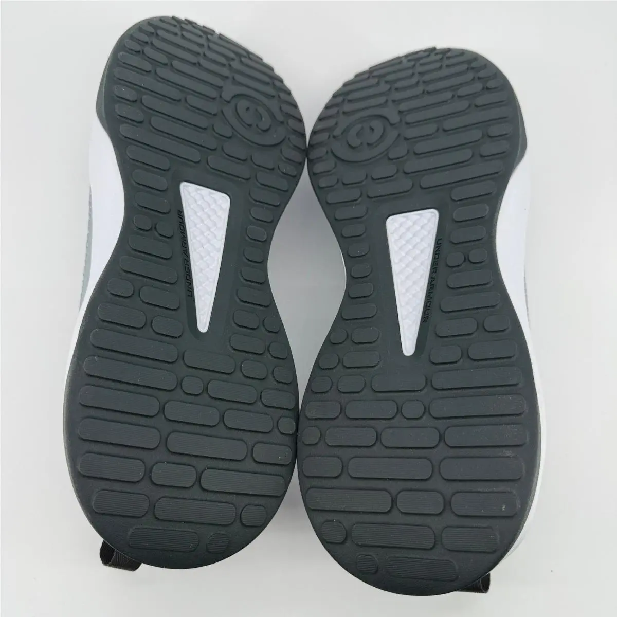 Under Armour shoes - UA Charged Edge - Charged Edge - Gray 3