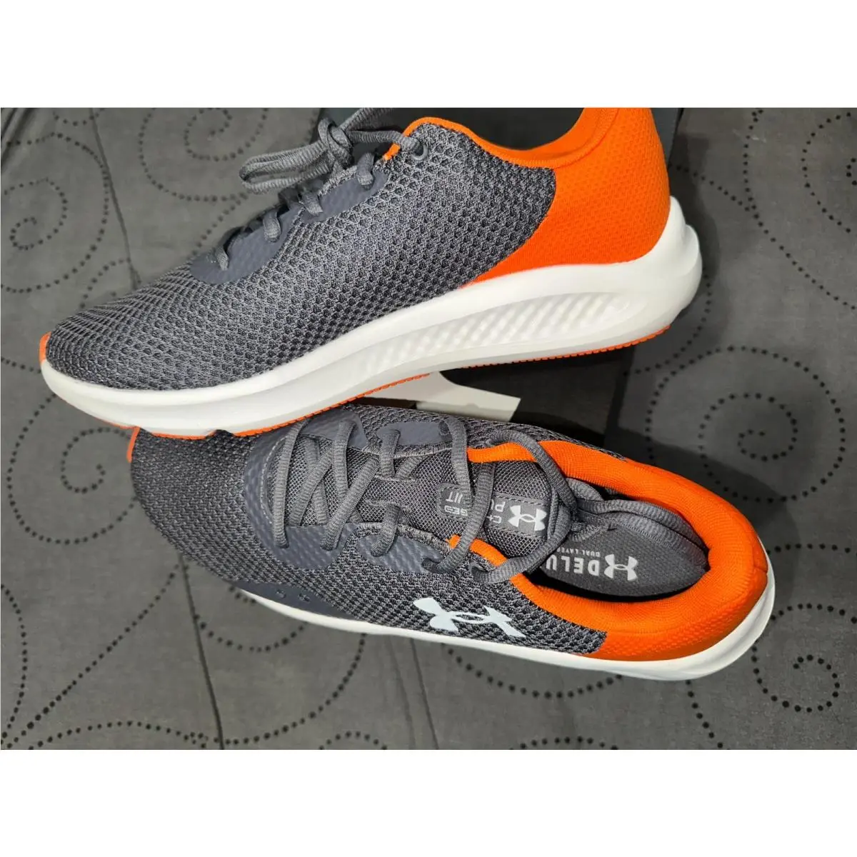 Under Armour shoes - Under Armour Charged Assert 10 - GRAY + ORANGE + WHITE 1
