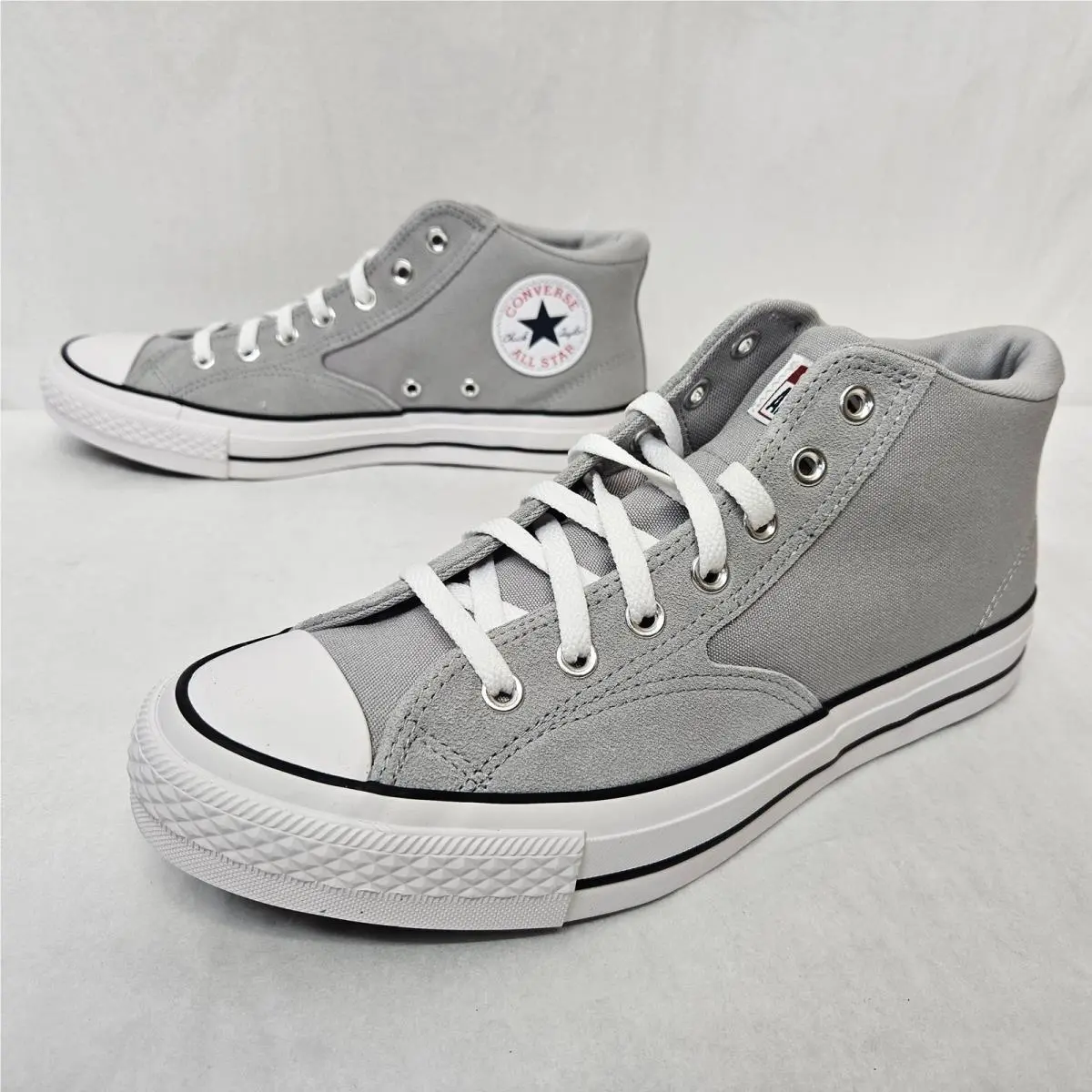 Converse shoes - Grey / White 2