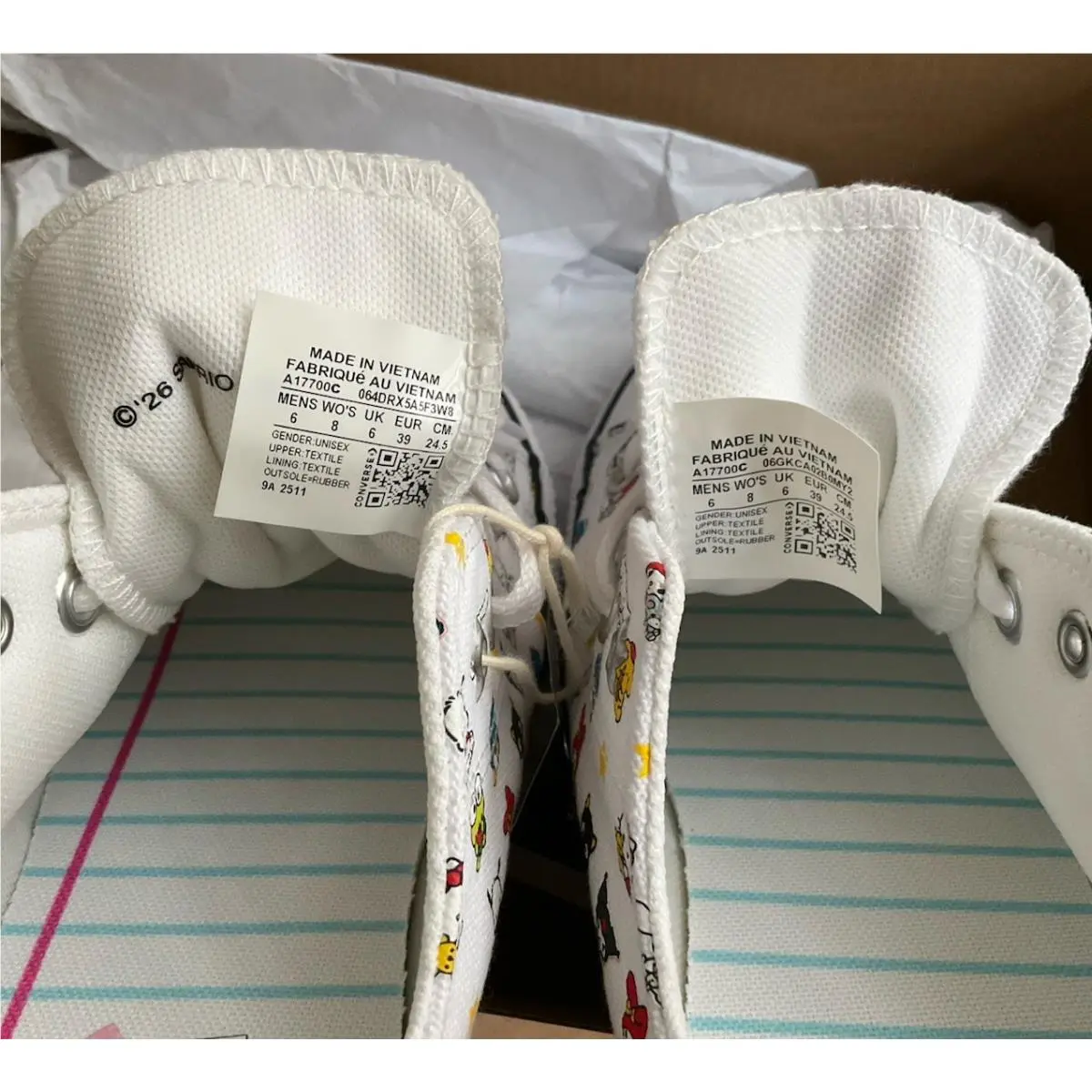 Converse shoes - White 7