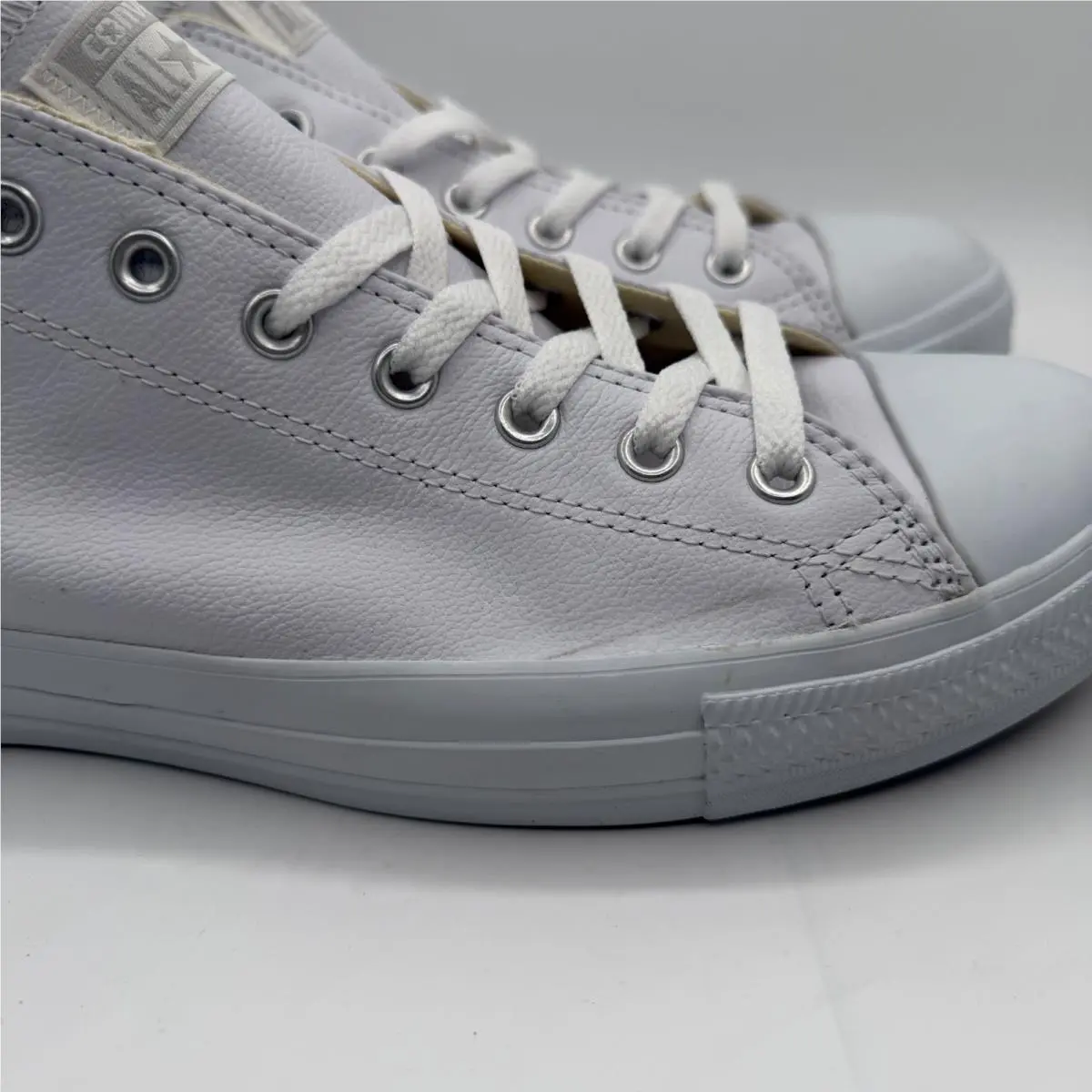 Converse shoes - Converse Chuck Taylor All Star Leather Ox - White 1