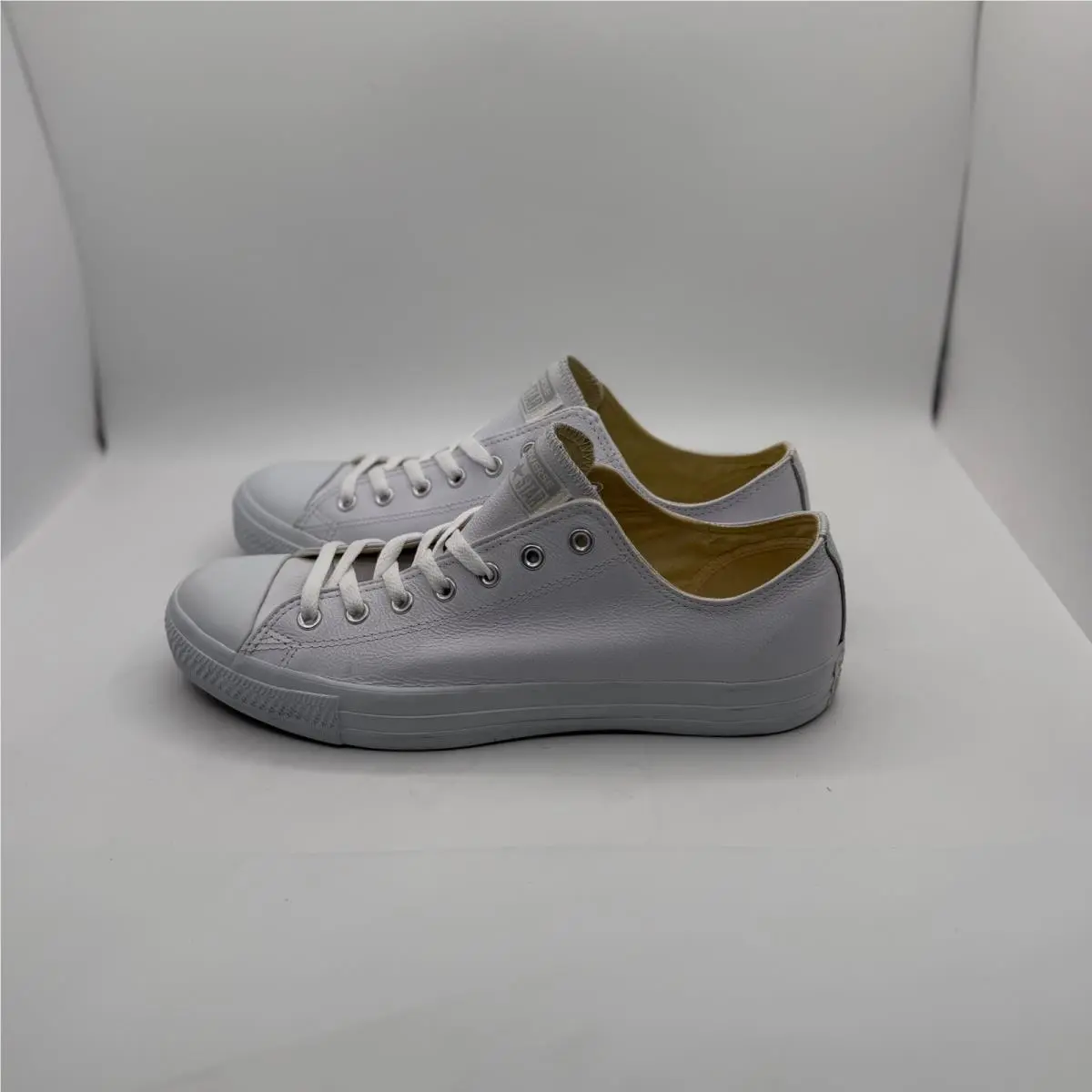 Converse shoes - Converse Chuck Taylor All Star Leather Ox - White 4