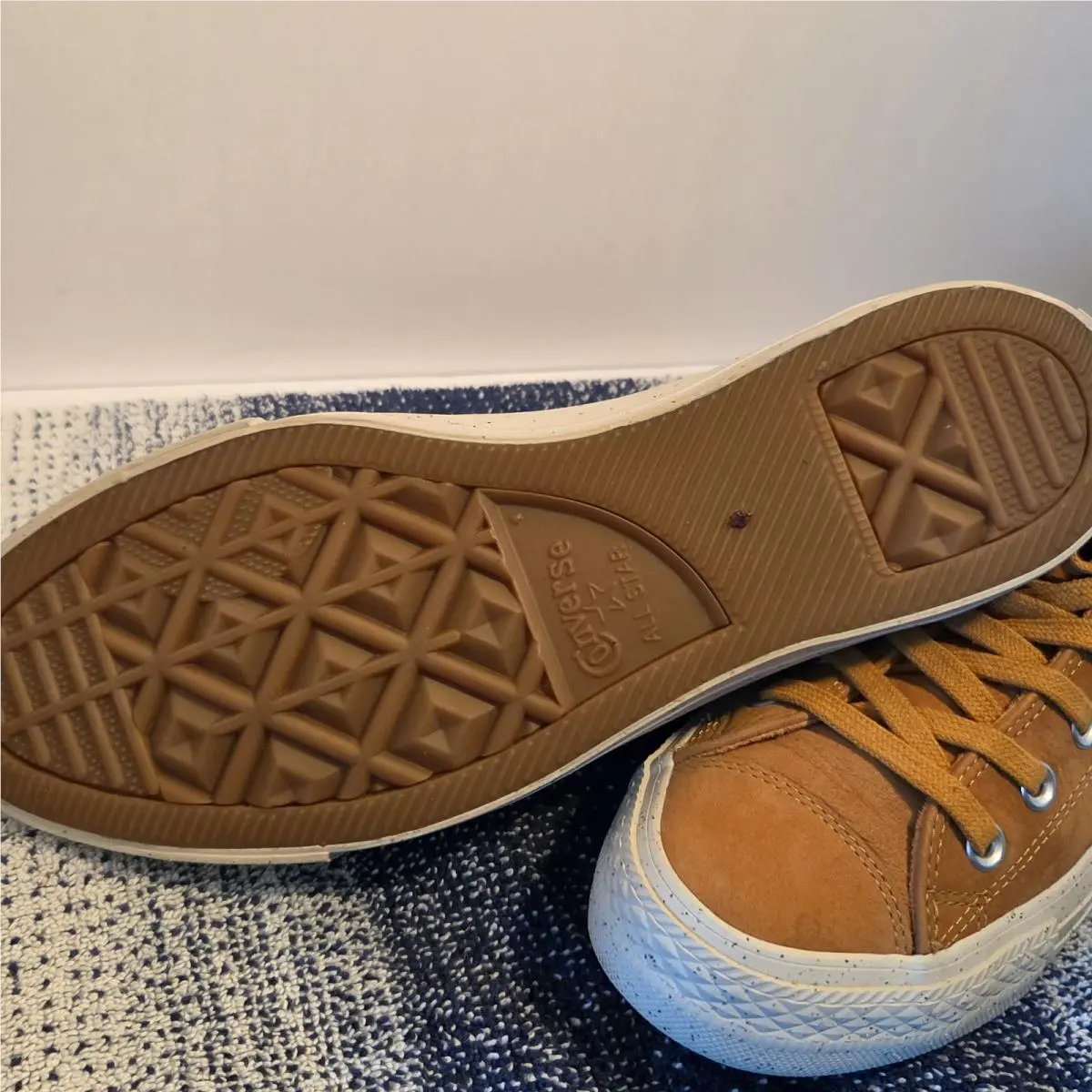 Converse shoes - Converse Chuck Taylor All Star Hi - 157522C - Brown 5
