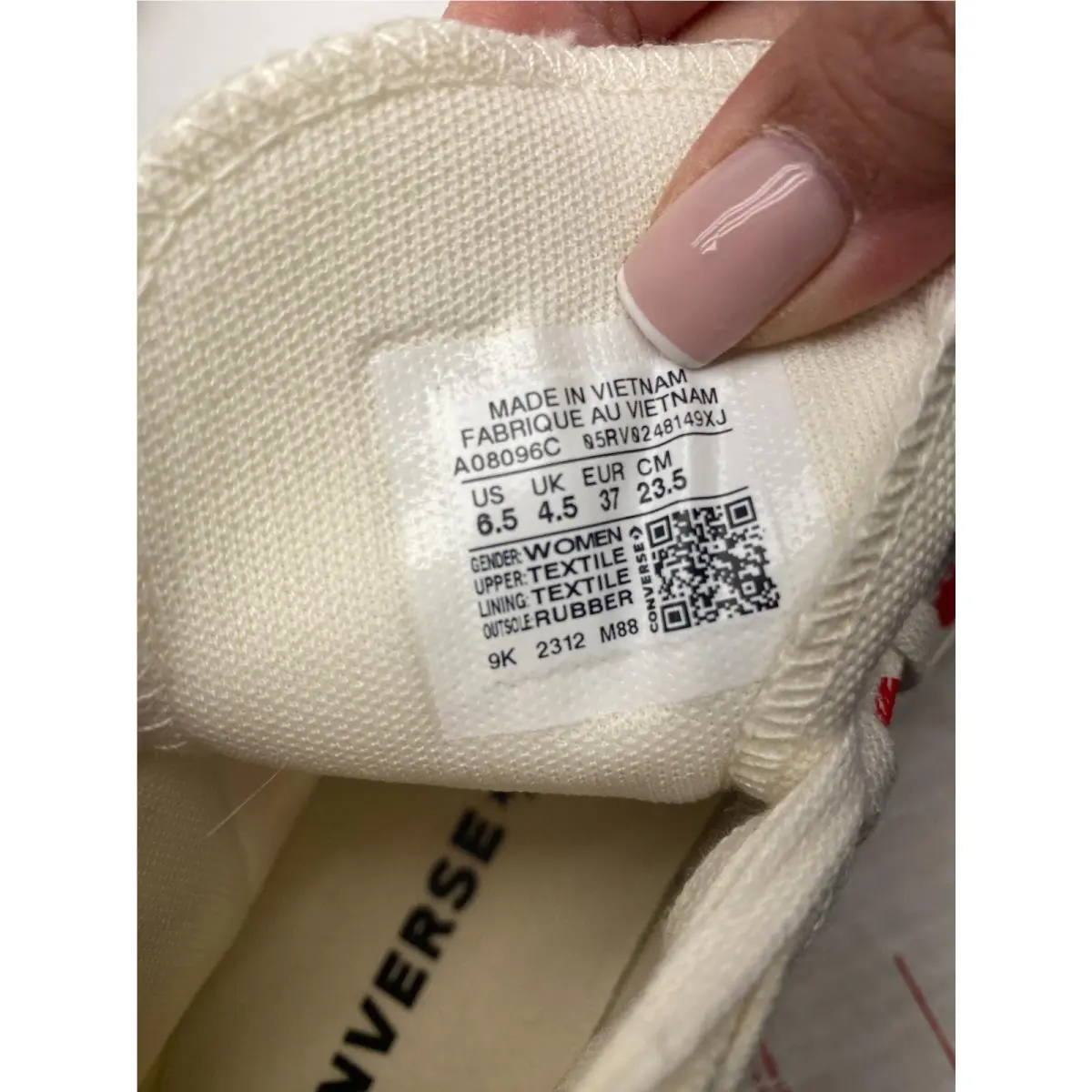 Converse shoes - White 7