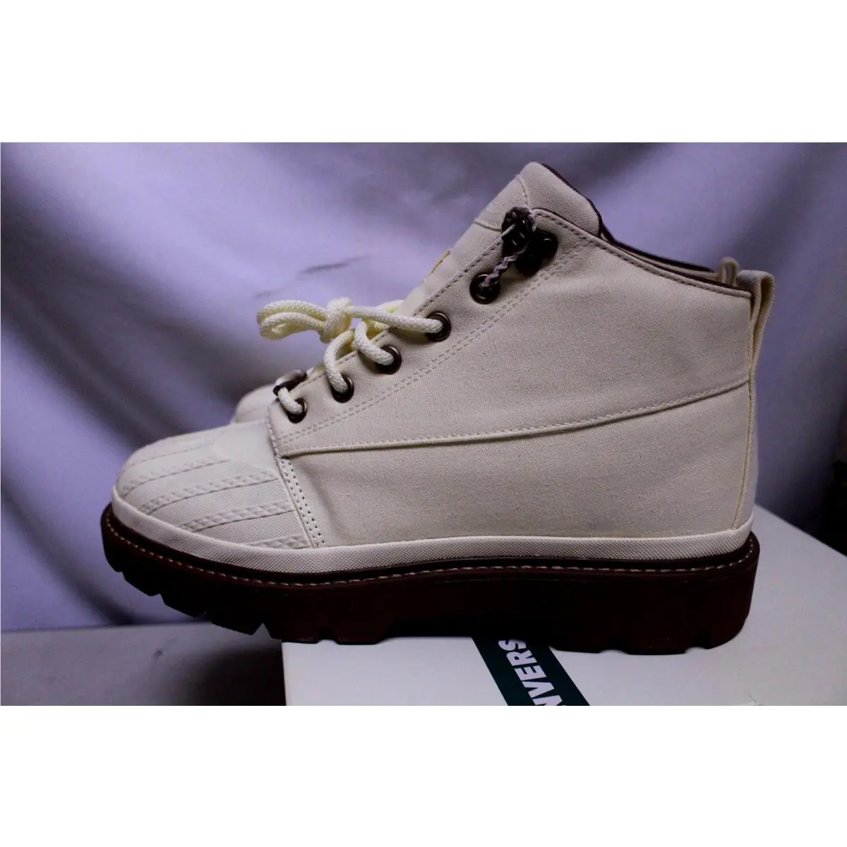 Converse shoes - Green 3