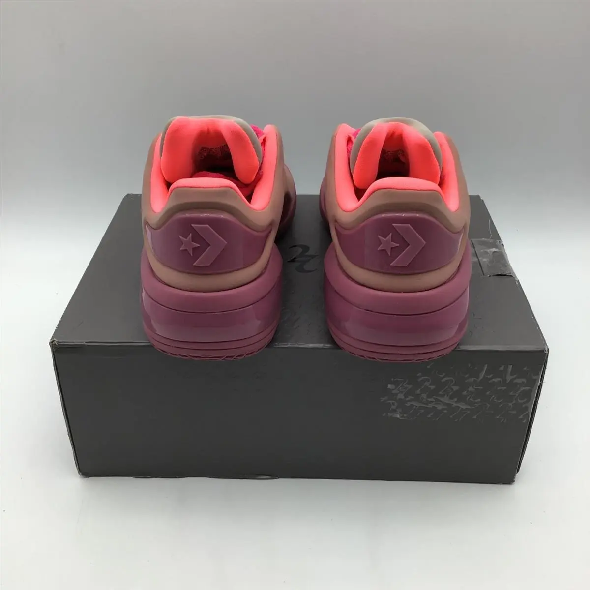 Converse shoes - Shai 001 Lace Up Ox - Pink 2