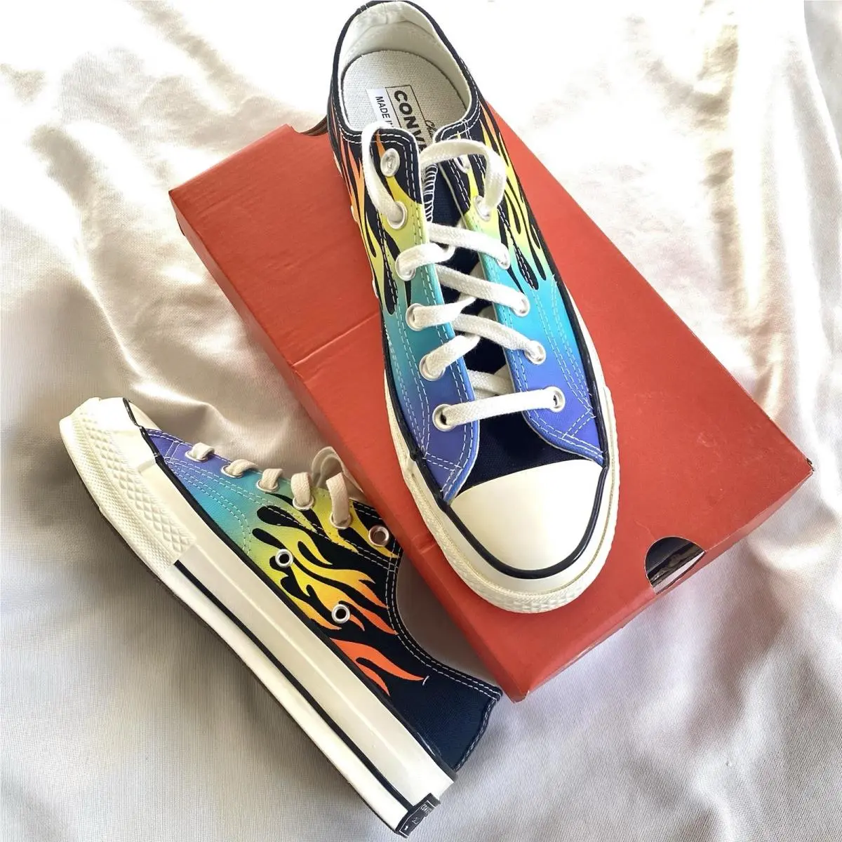 Converse shoes - Converse Chuck 70 OX - Chuck - 164407C - Multicolor 0