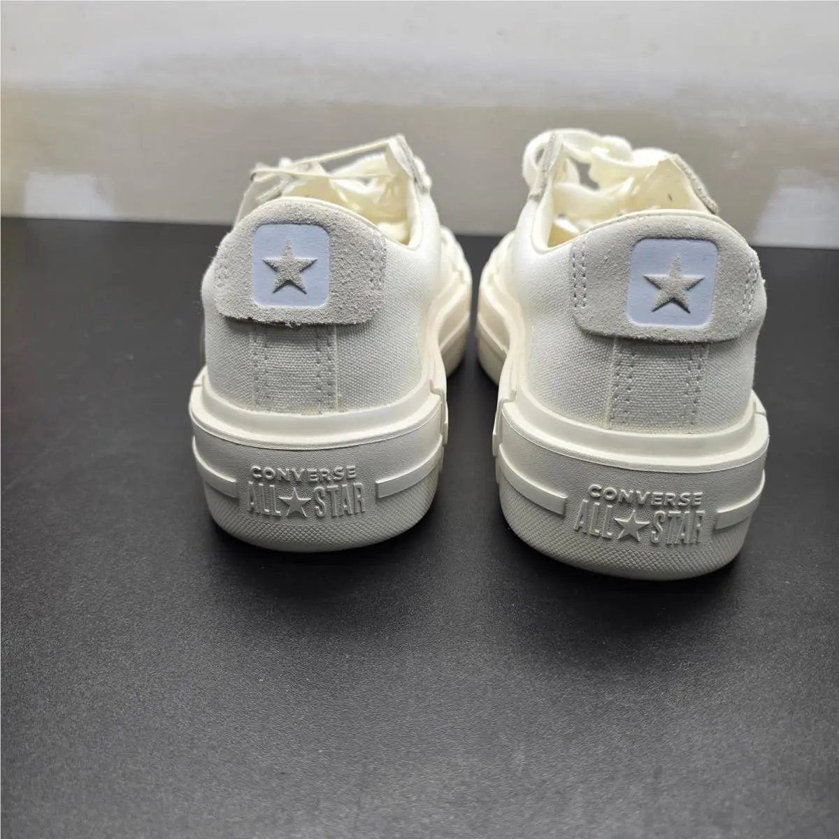 Converse shoes - Chuck Taylor All Star Cruise - Ivory 1