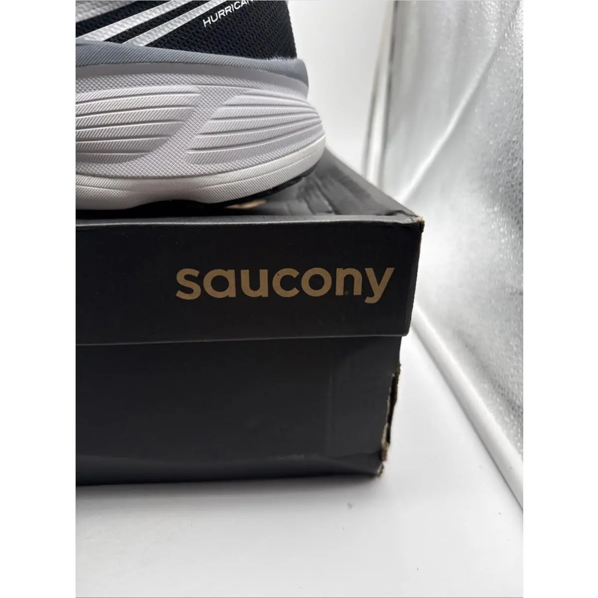 Saucony shoes - Saucony Hurricane 26 S101098-1008 - Hurricane - S101098-1008 - Black (UPC: 195021978169) 4