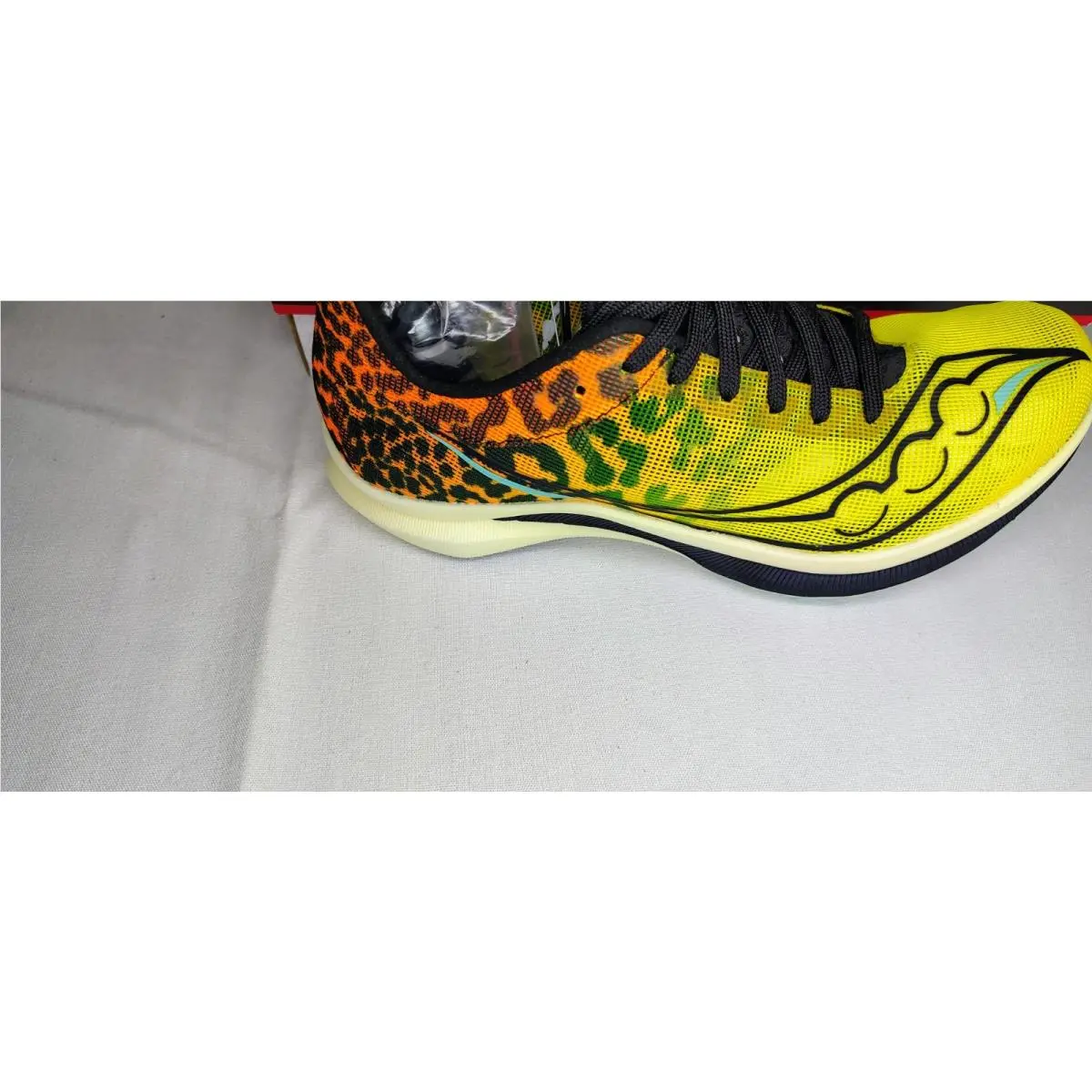 Saucony shoes - Saucony Endorphin Cheetah - Endorphin Cheetah - Black / Gold / Multi (Volt Yellow / Cheetah Leopard Animal Print) 1