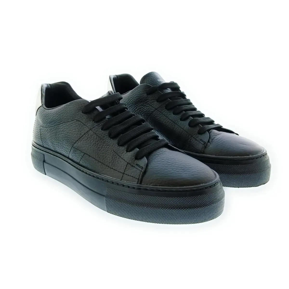 Men`s Black Silver Leather Low-top Sneakers-8.5 by Emporio Armani