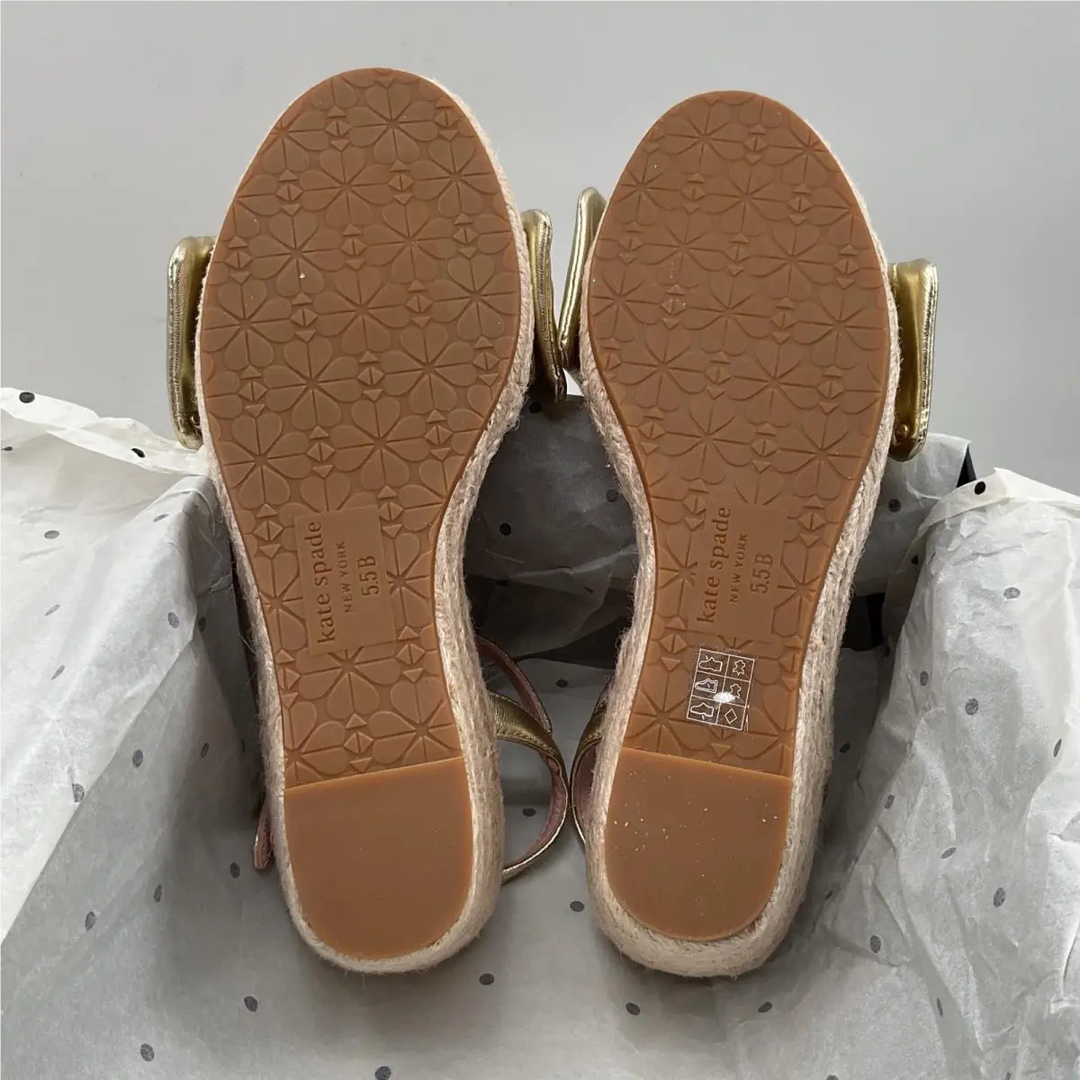 Kate Spade shoes - Gold 5