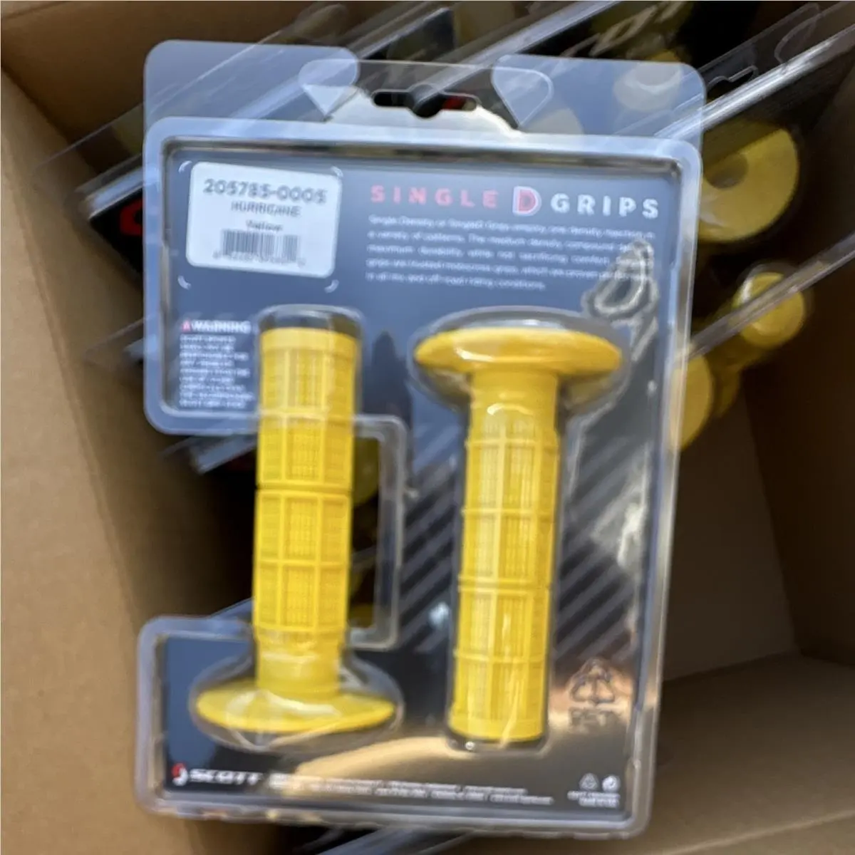 Scott  - Hurricane - Hurricane - 205785-0005 - Yellow 0
