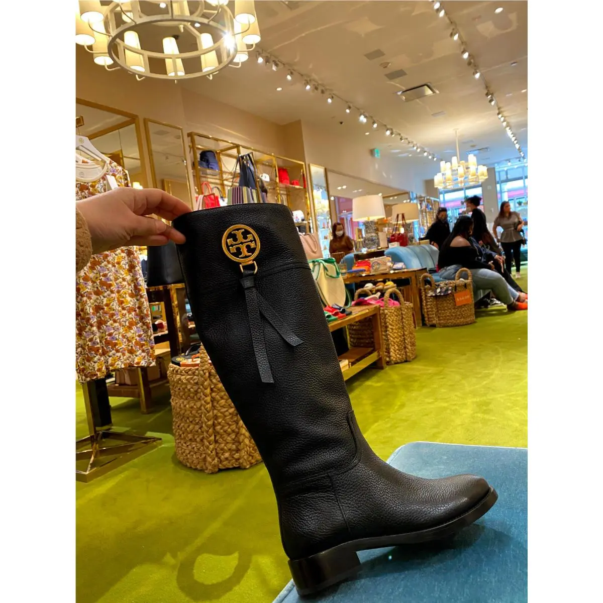 Tory Burch shoes - Thong - Thong - Black / Gold logo 19