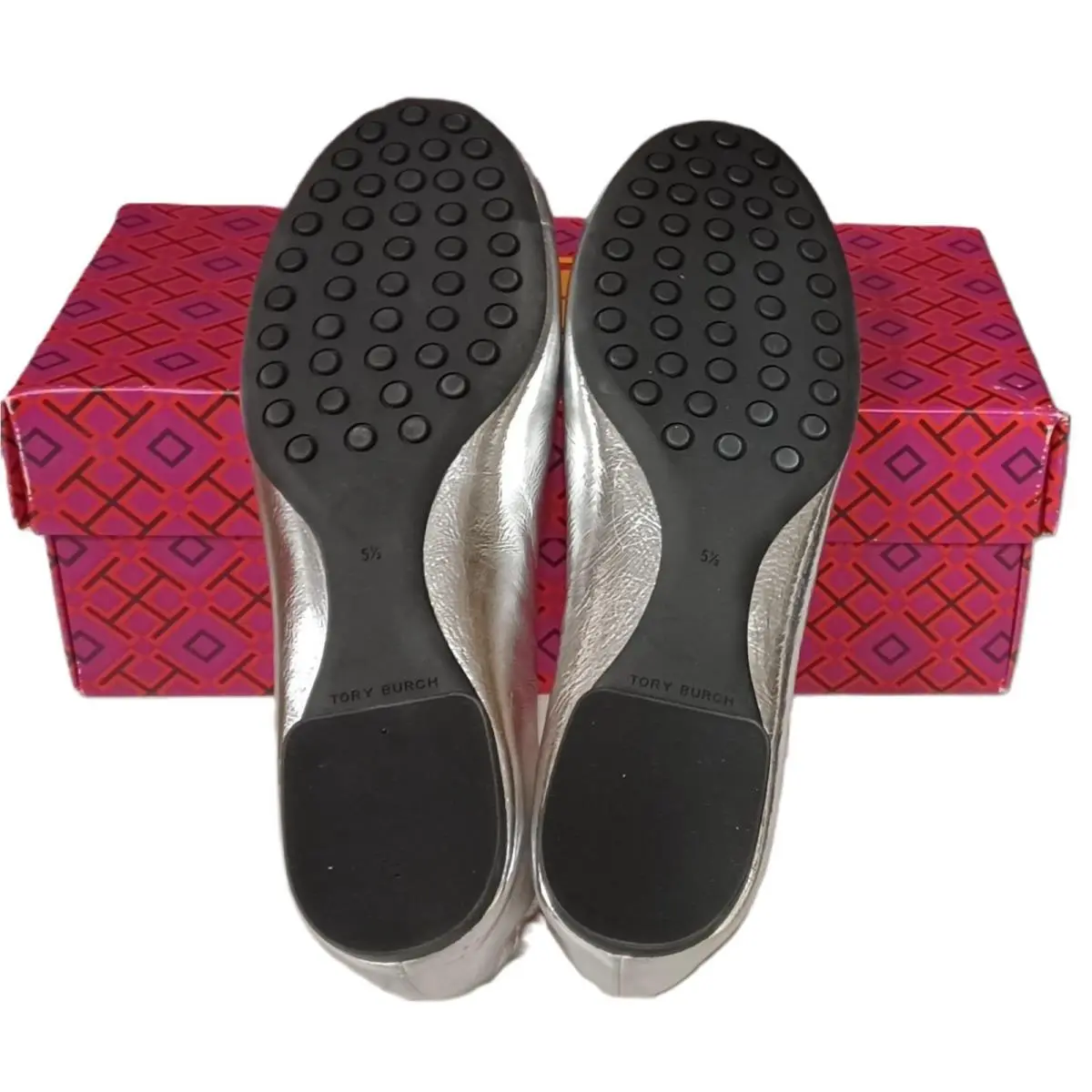 Tory Burch shoes - Minnie - Minnie - 147382-040 - Silver (UPC: 196133601907) 3