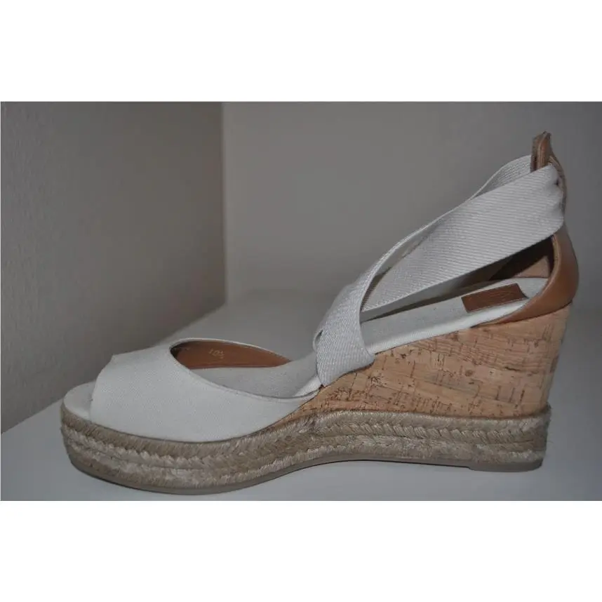 Tory Burch shoes - Ivory 0