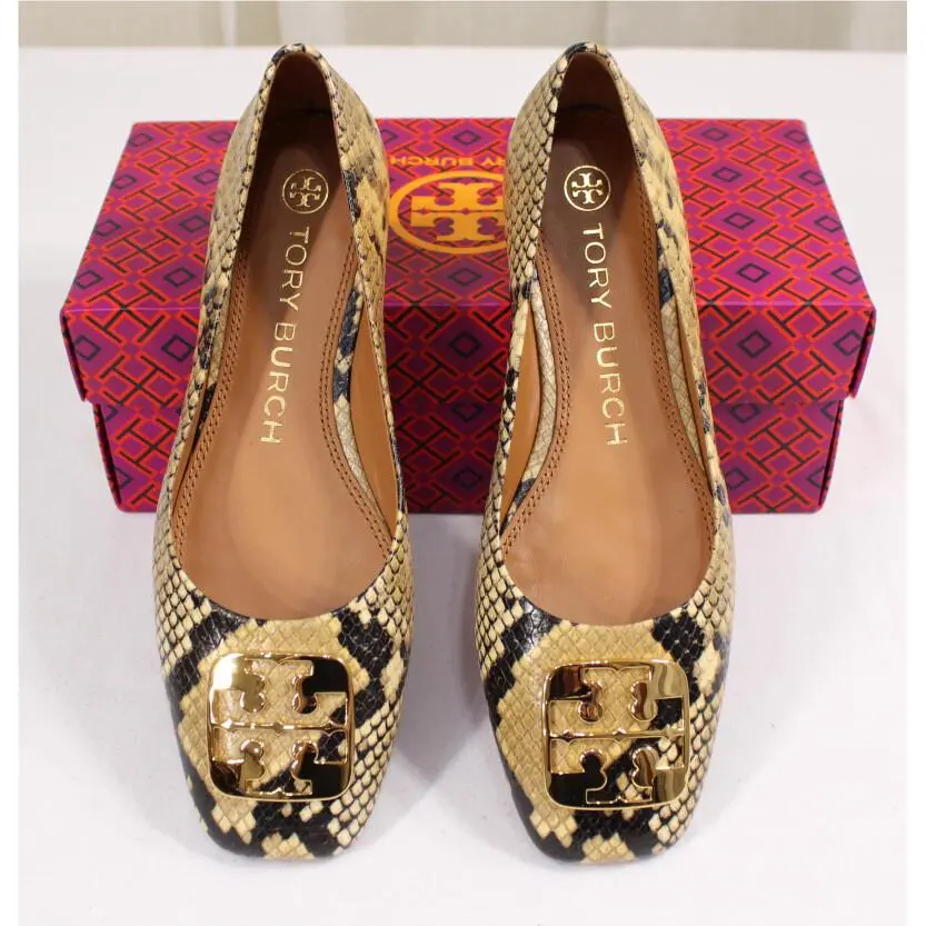Tory Burch shoes - Tory Burch Georgia Logo Ballet Flat - 84542 - Pale Desert Roccia/Gold Logo (UPC: 192485862423) 4