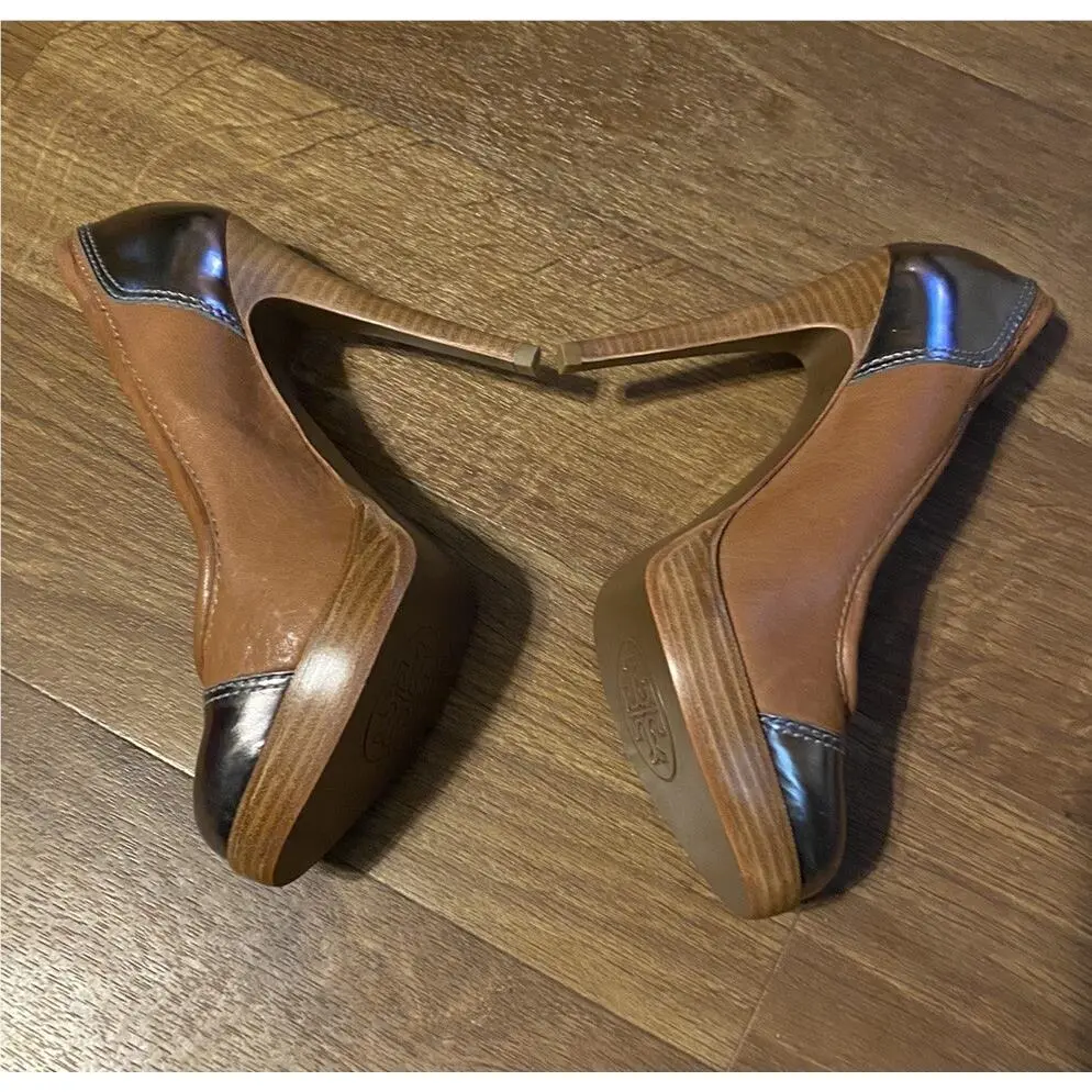 Tory Burch shoes - Tory Burch Logo - Logo - Brown (UPC: 0885427277422) 1