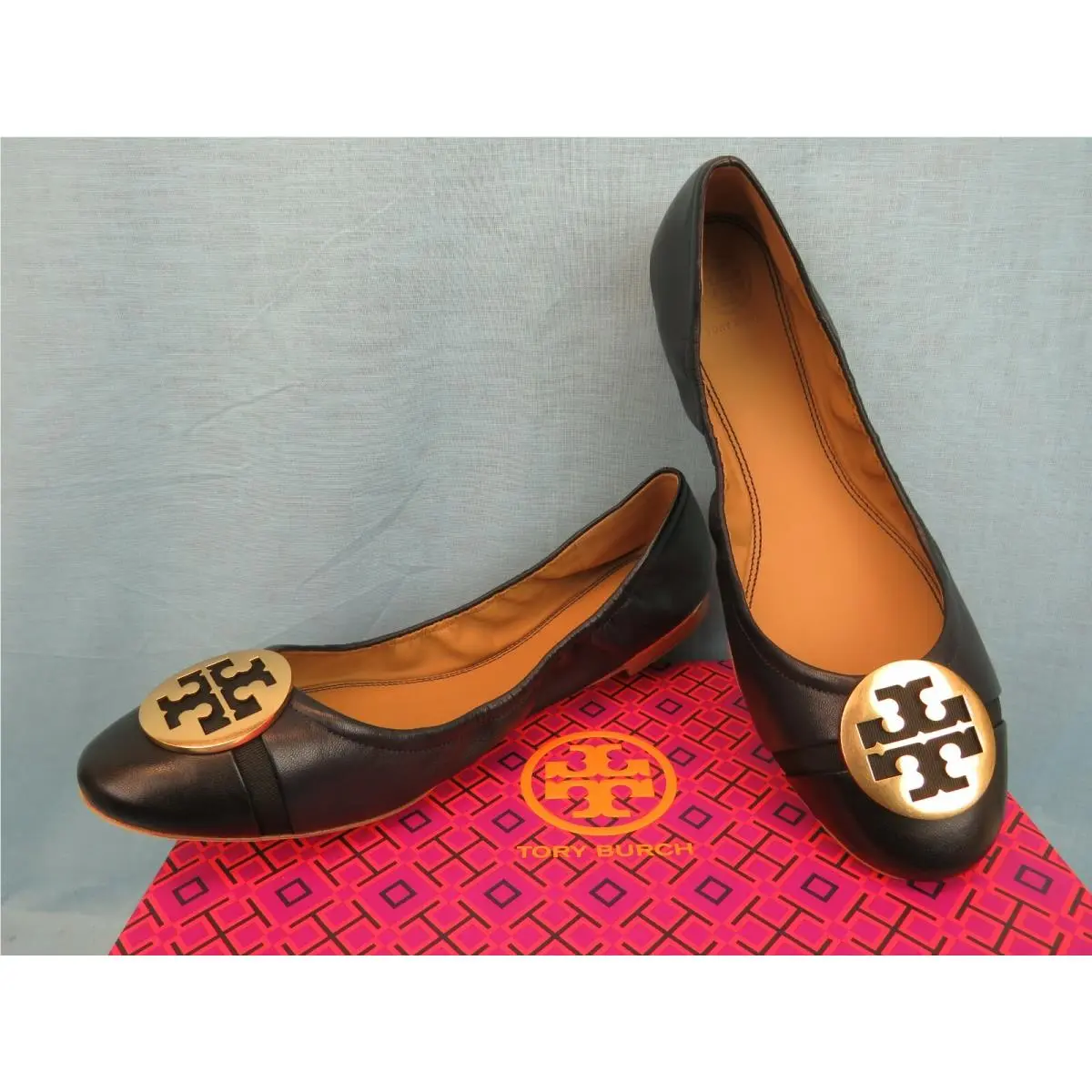 Tory Burch shoes - Minnie Cap-toe - Minnie - Perfect Navy/Perfect Black (UPC: 192485361513) 1