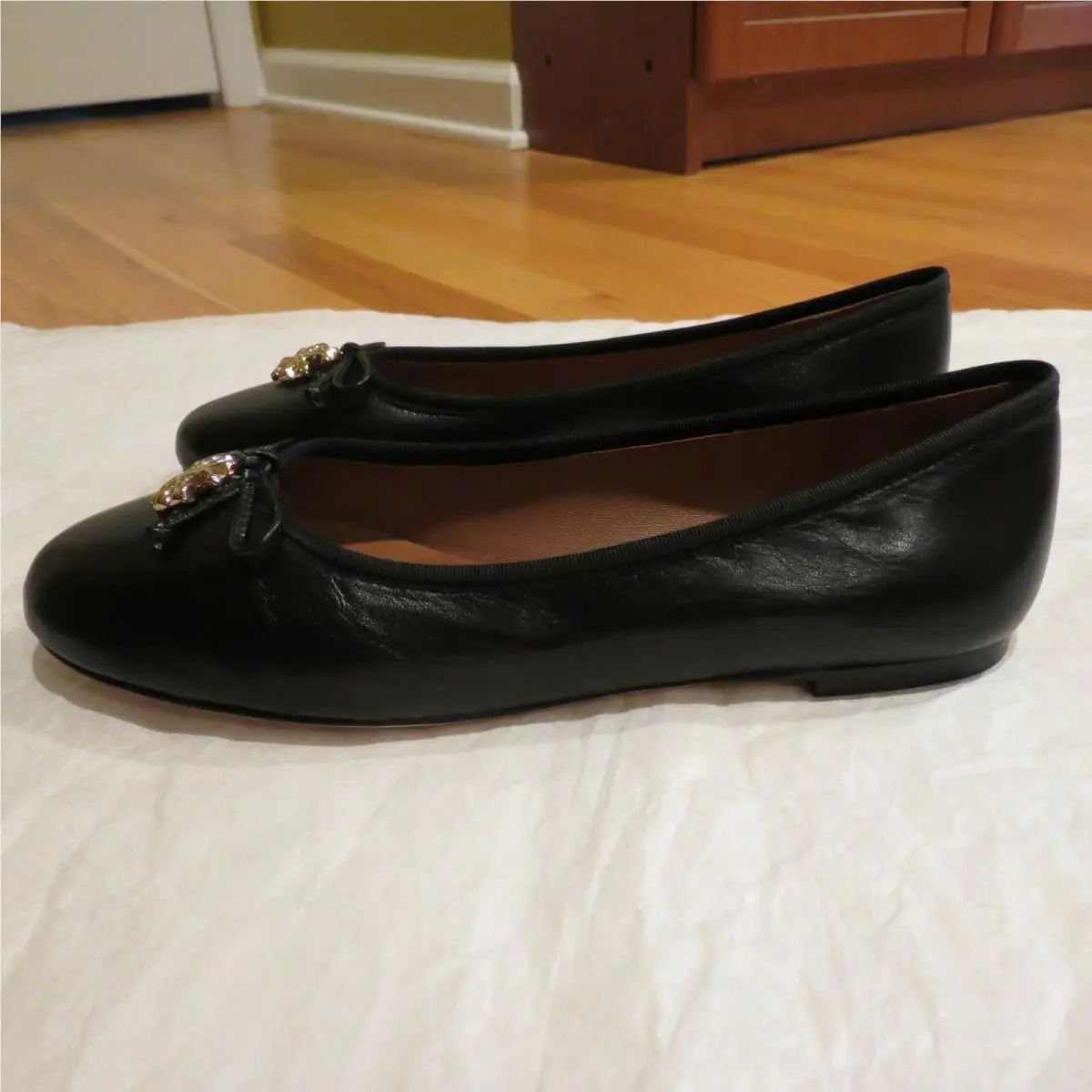 Tory Burch shoes - Tory Charm Ballet Flat - Tory Charm Ballet Flat - Black (UPC: 192485433944) 3